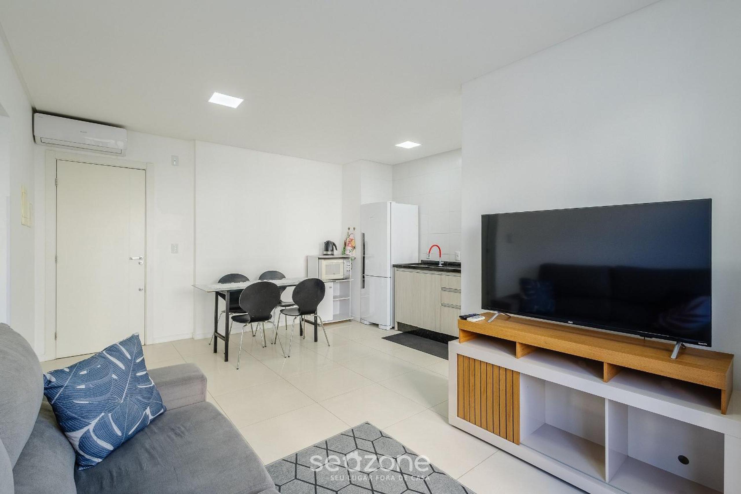 Apart with barbecue 600m from the beach GEN0102