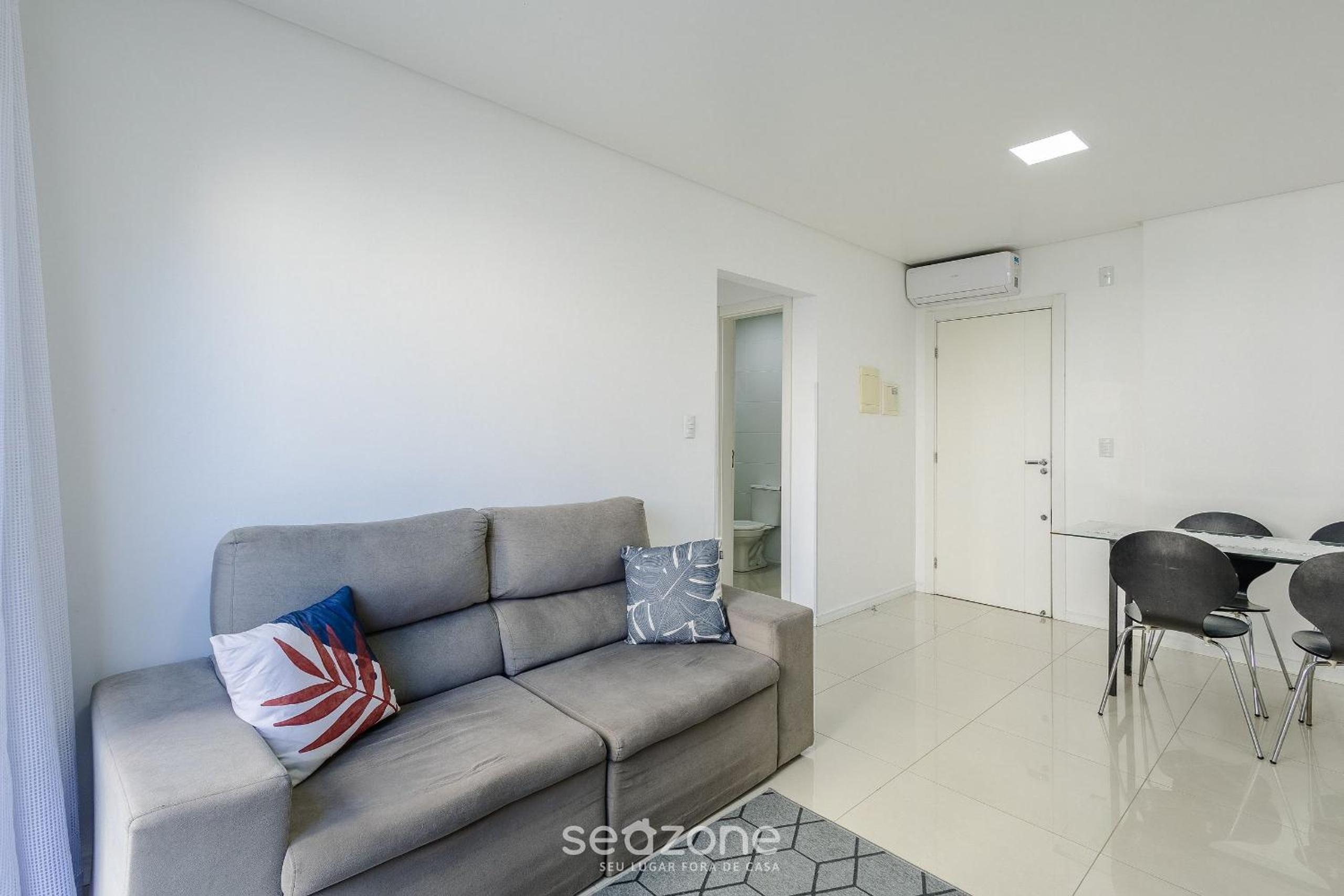 Apart with barbecue 600m from the beach GEN0102