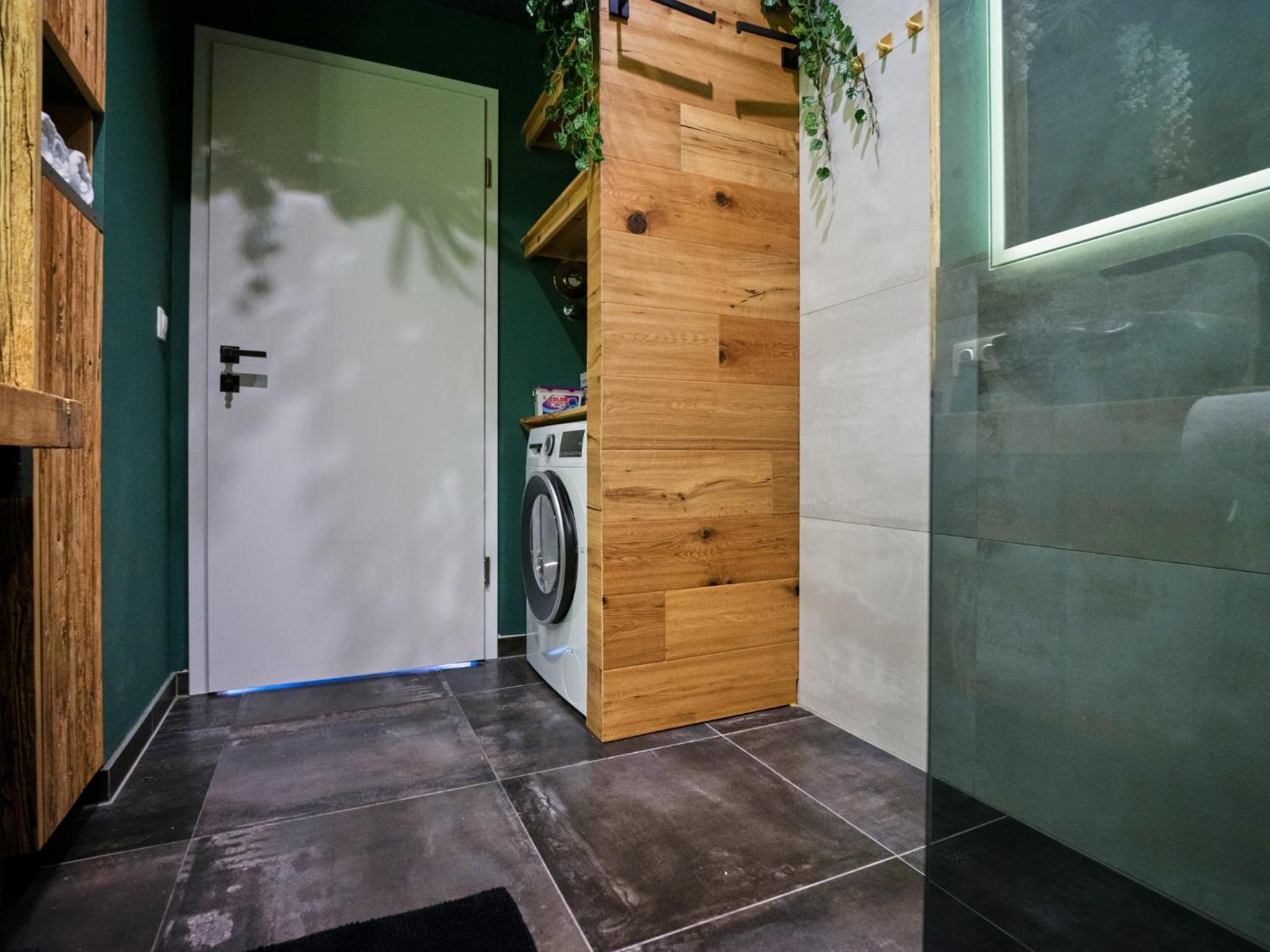 COLORGRAM Loft - by AlpenLuxus Collection
