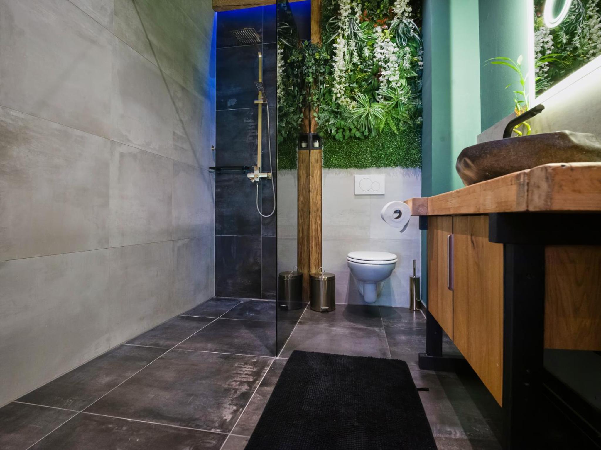 COLORGRAM Loft - by AlpenLuxus Collection