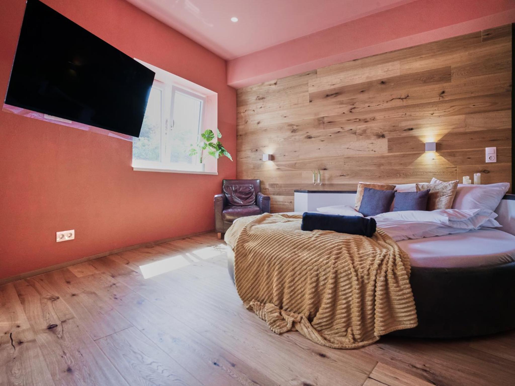 COLORGRAM Loft - by AlpenLuxus Collection