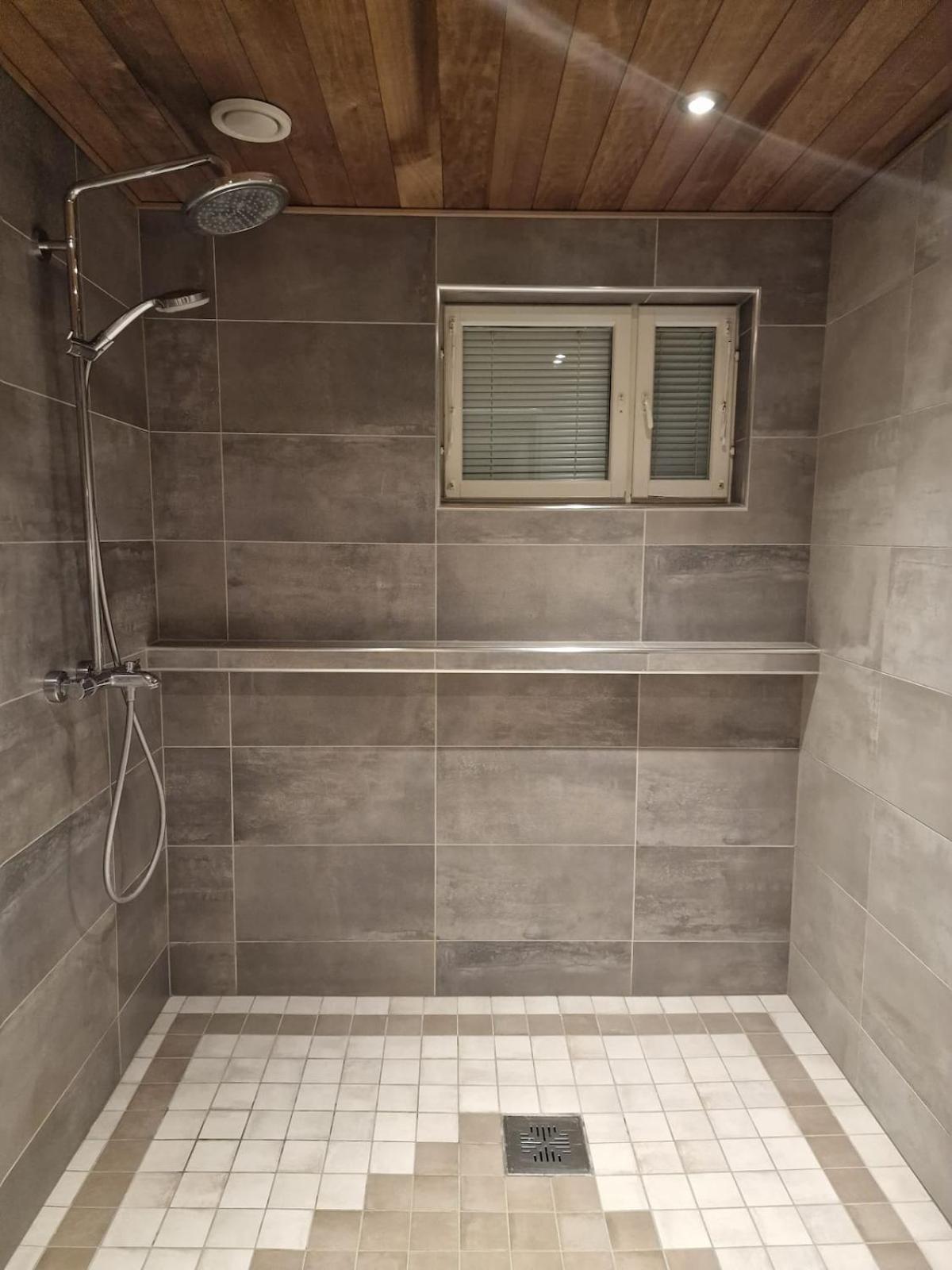 Spacious home near Santa Claus Village