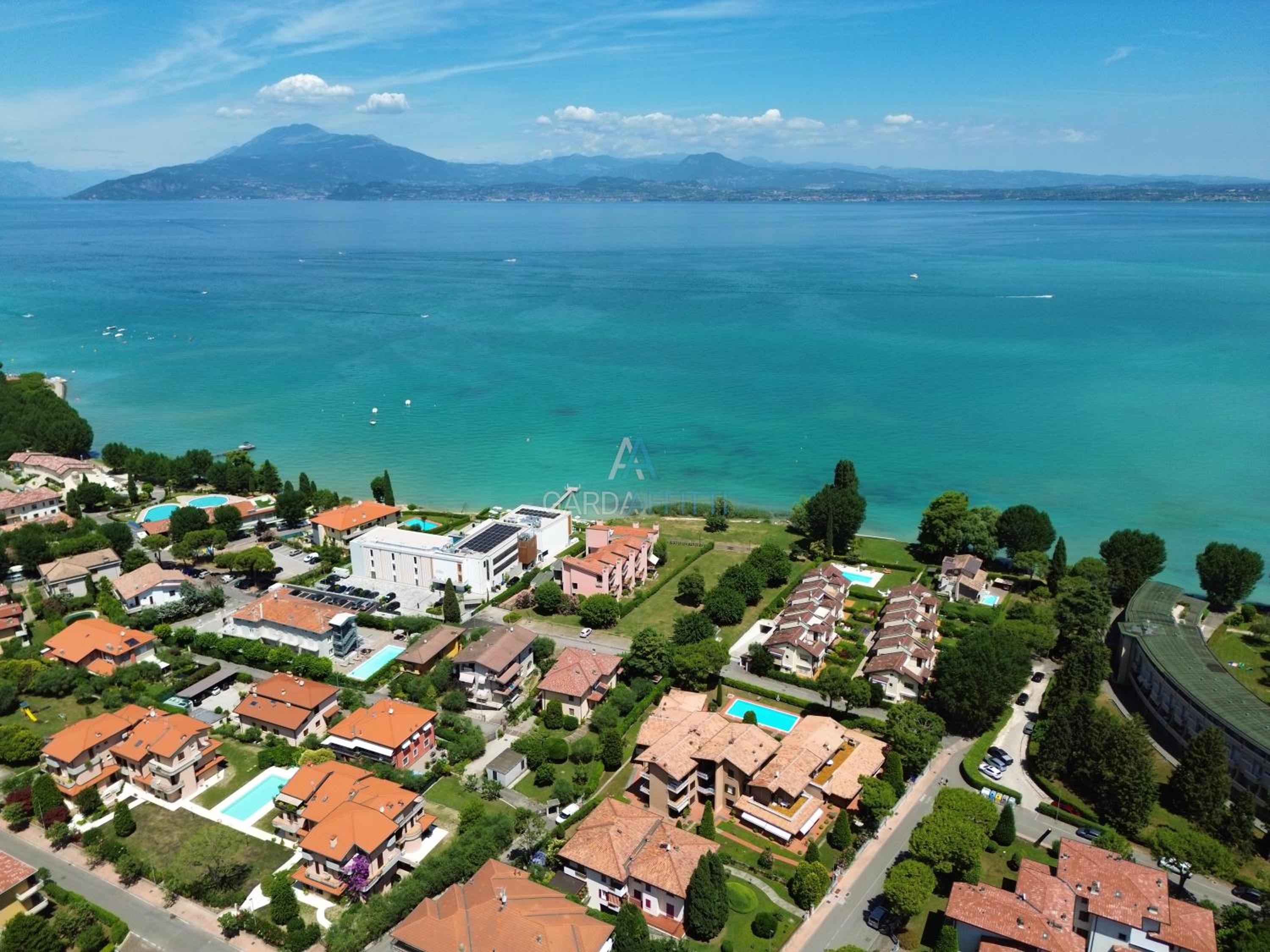 Achille Apartment - Comfort a 100m dal Lago
