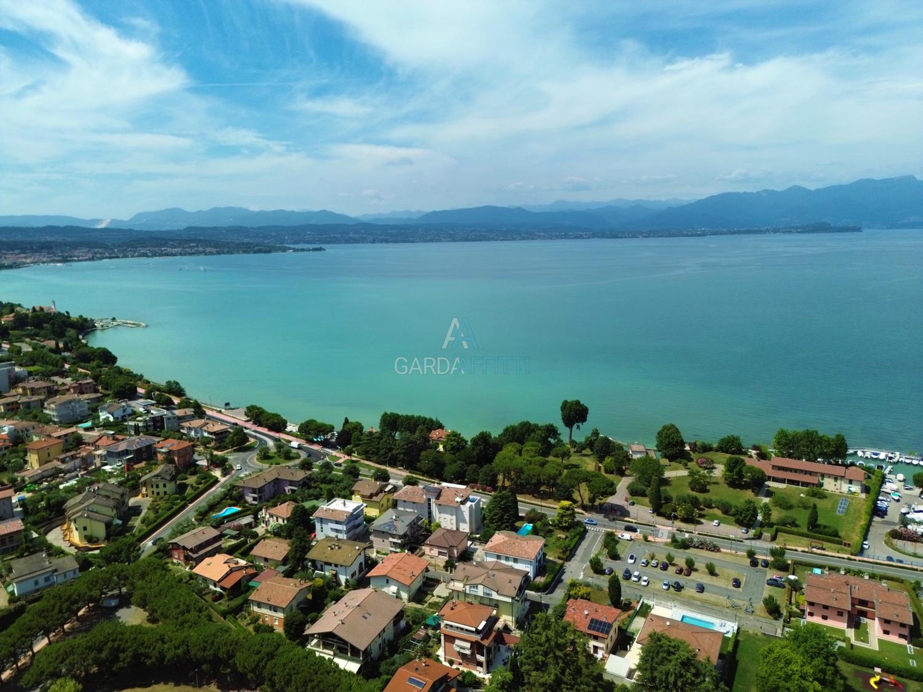 Diamond Lake View - Prestige Villa a 100m dal Lago
