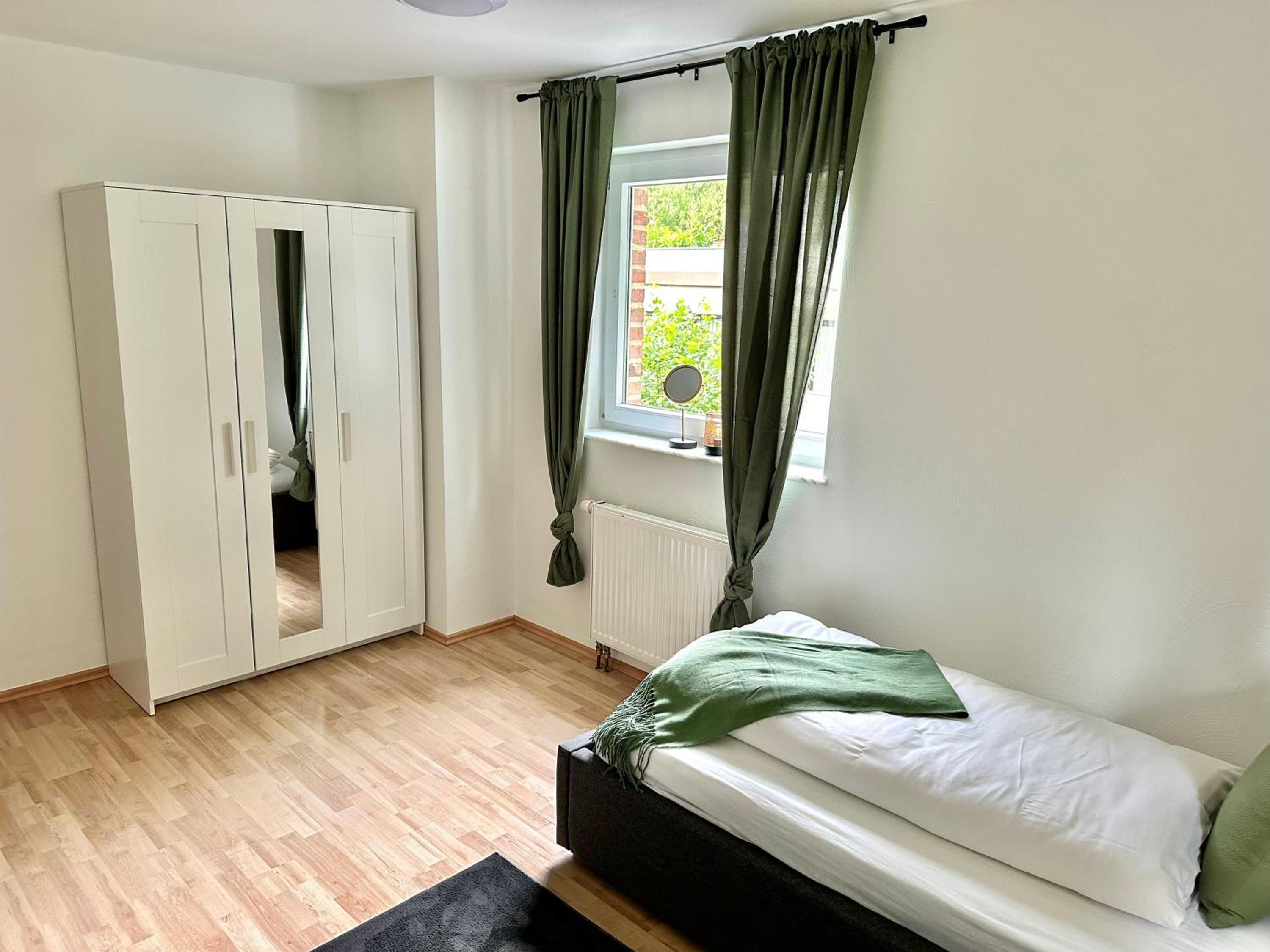 Haus am Wald mit Whirlpool, Garten, Kamin und voll ausgestatteter Küche