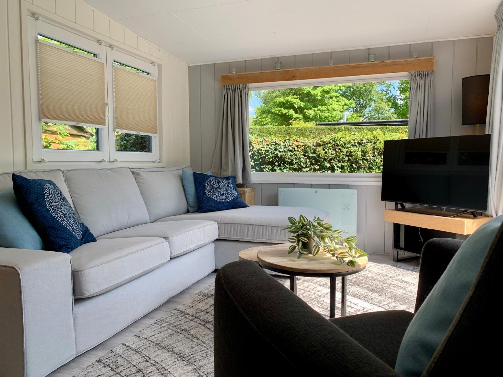 Chalet in Sint Maartenszee near Beach