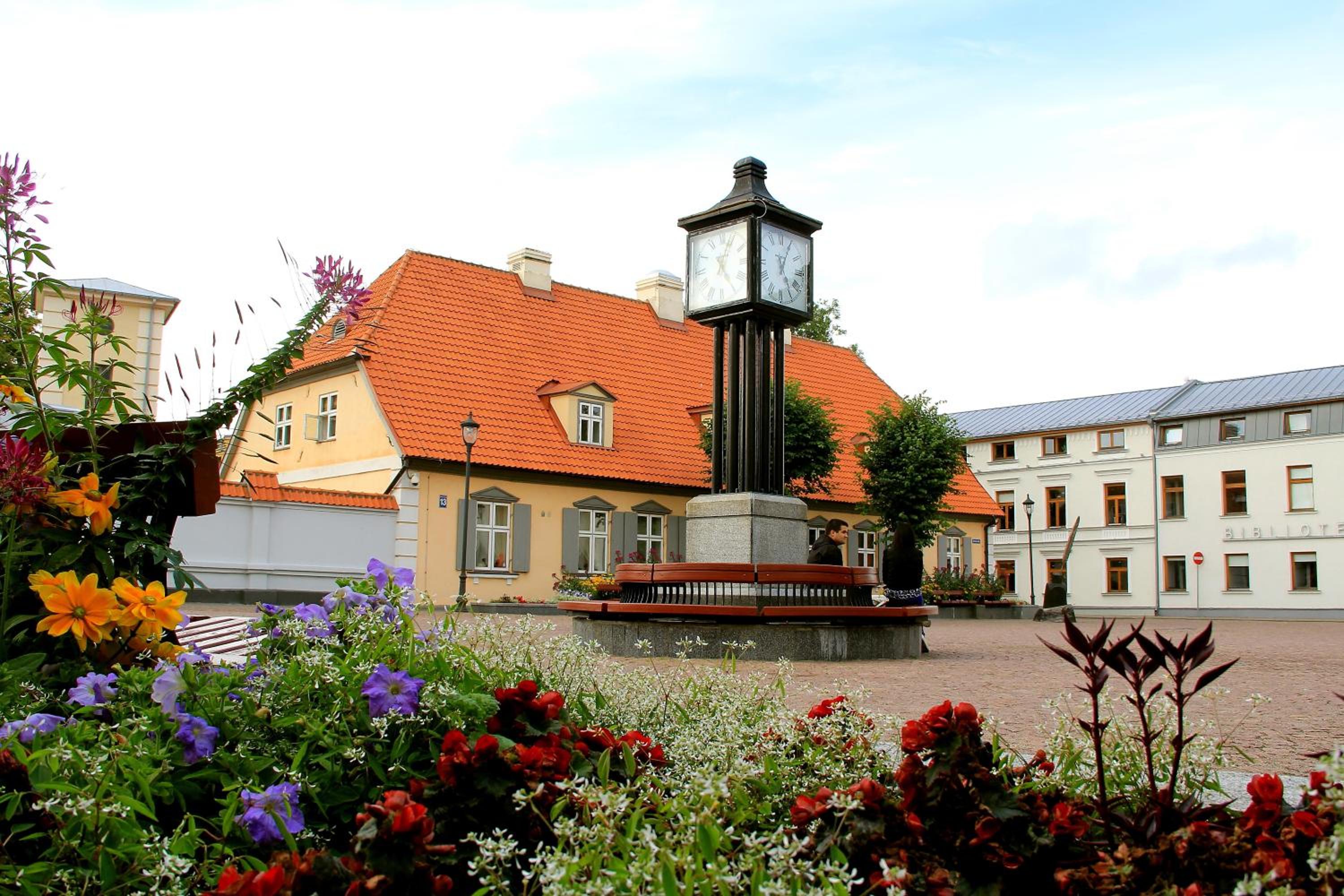 Photo 45