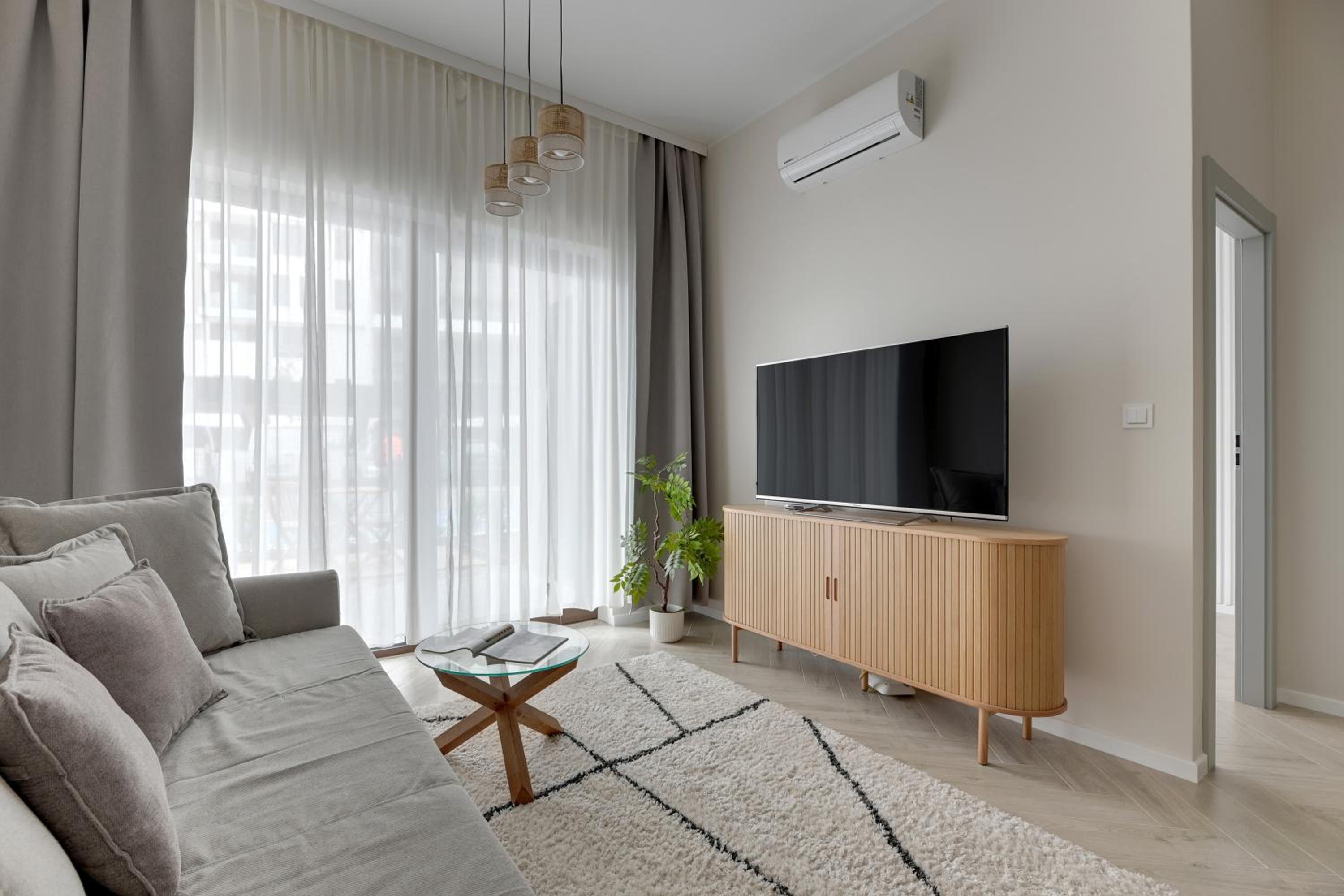 Bulvar & Parking by Downtown Apartments