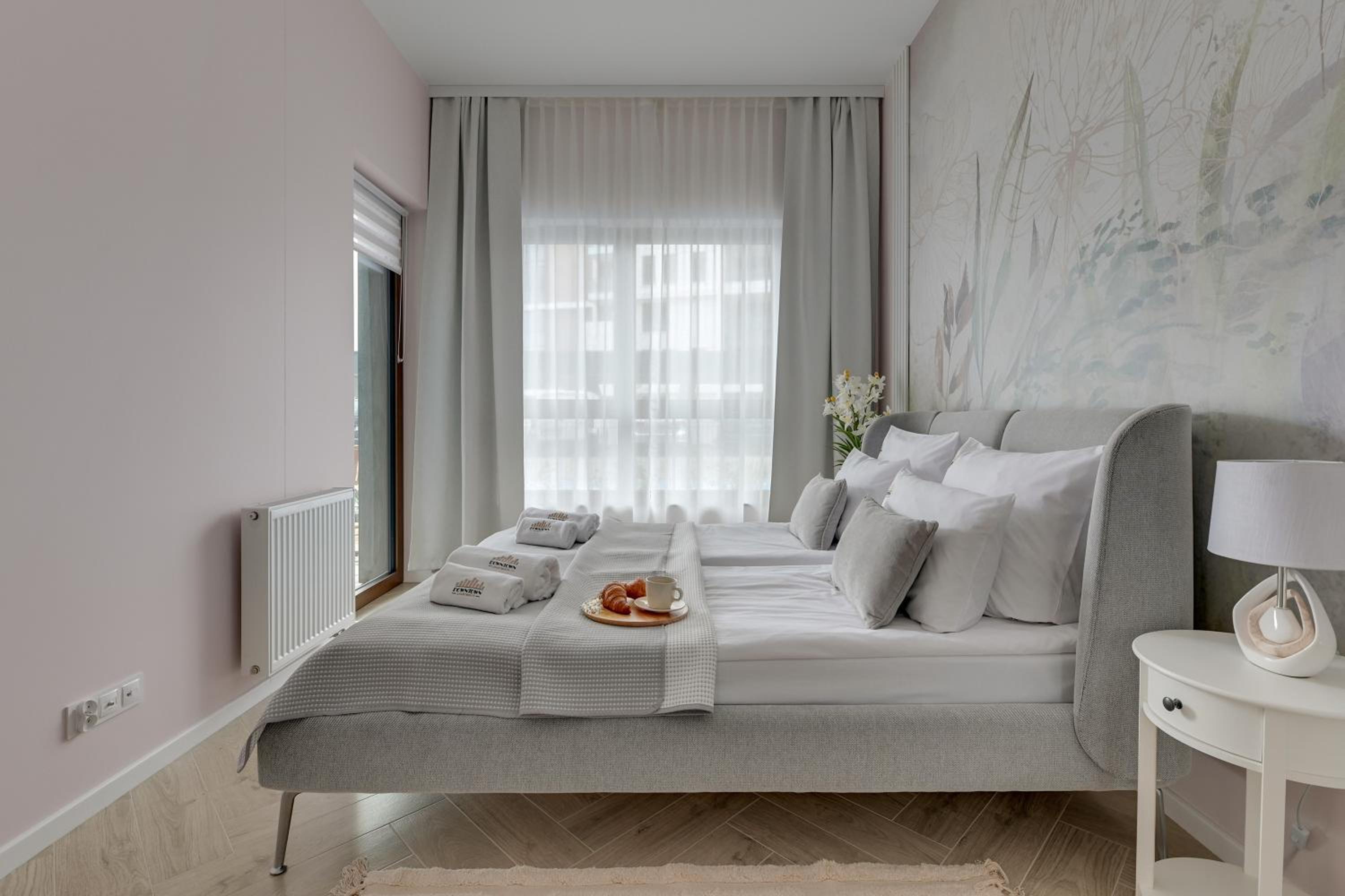 Bulvar & Parking by Downtown Apartments