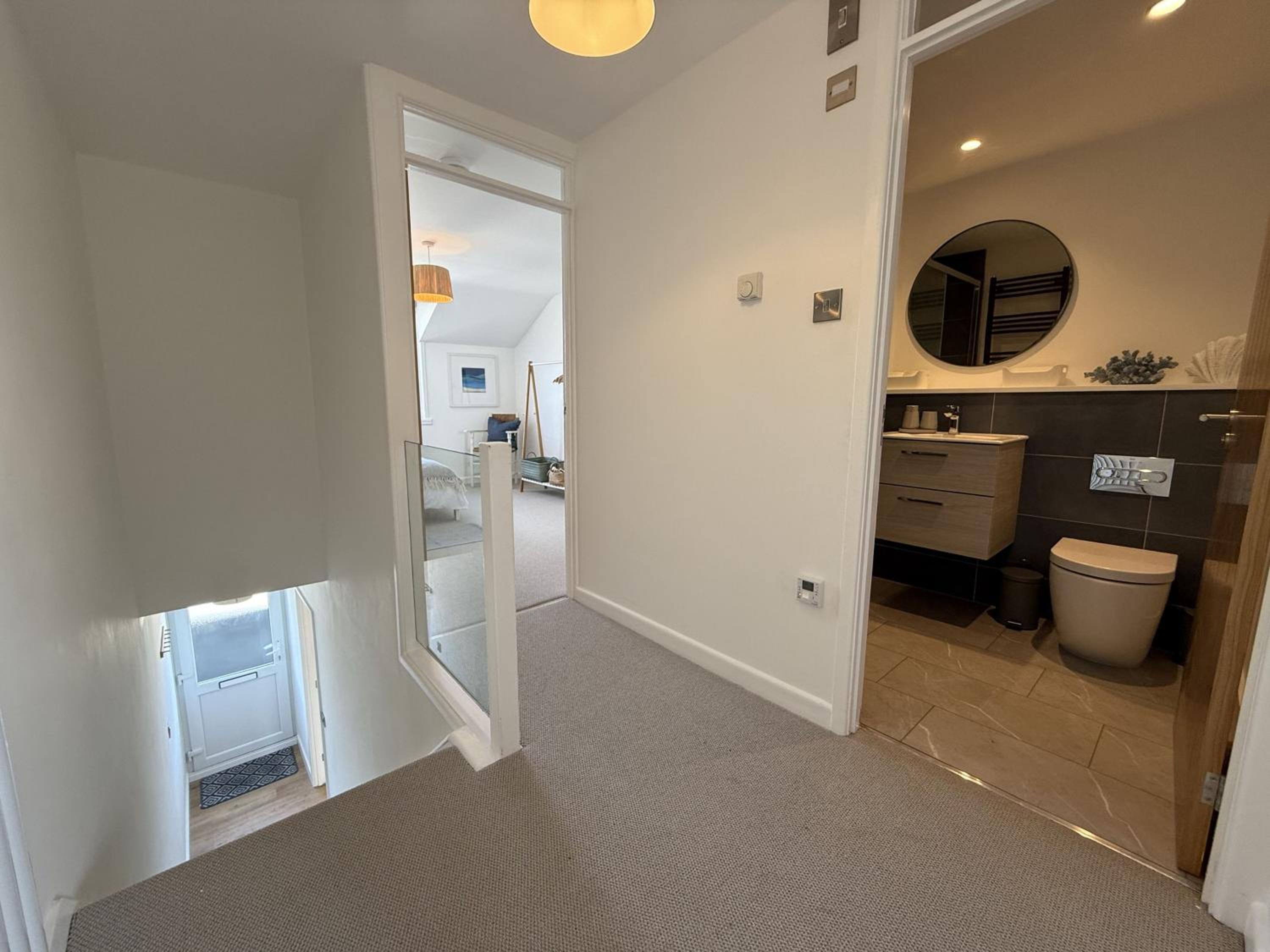 5 Ayr Court