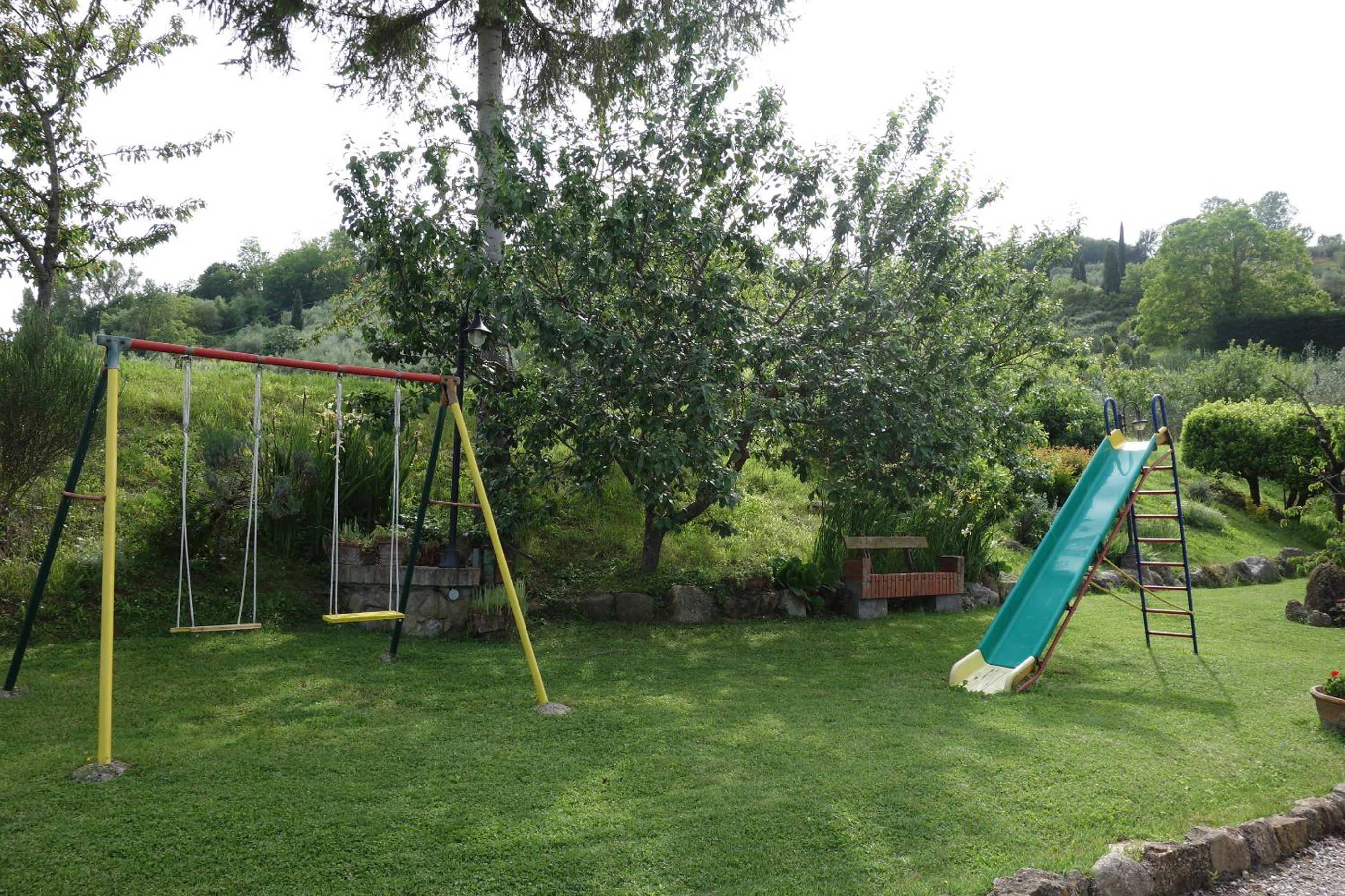 Photo 42
