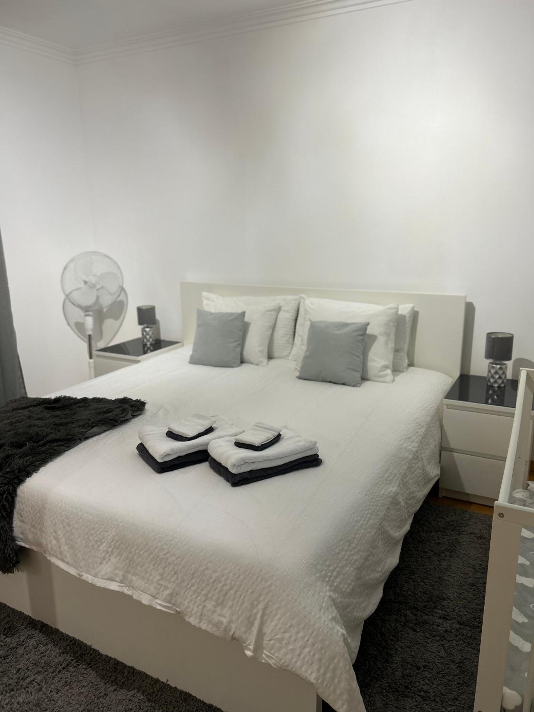 Lisbon Coastal Retreat