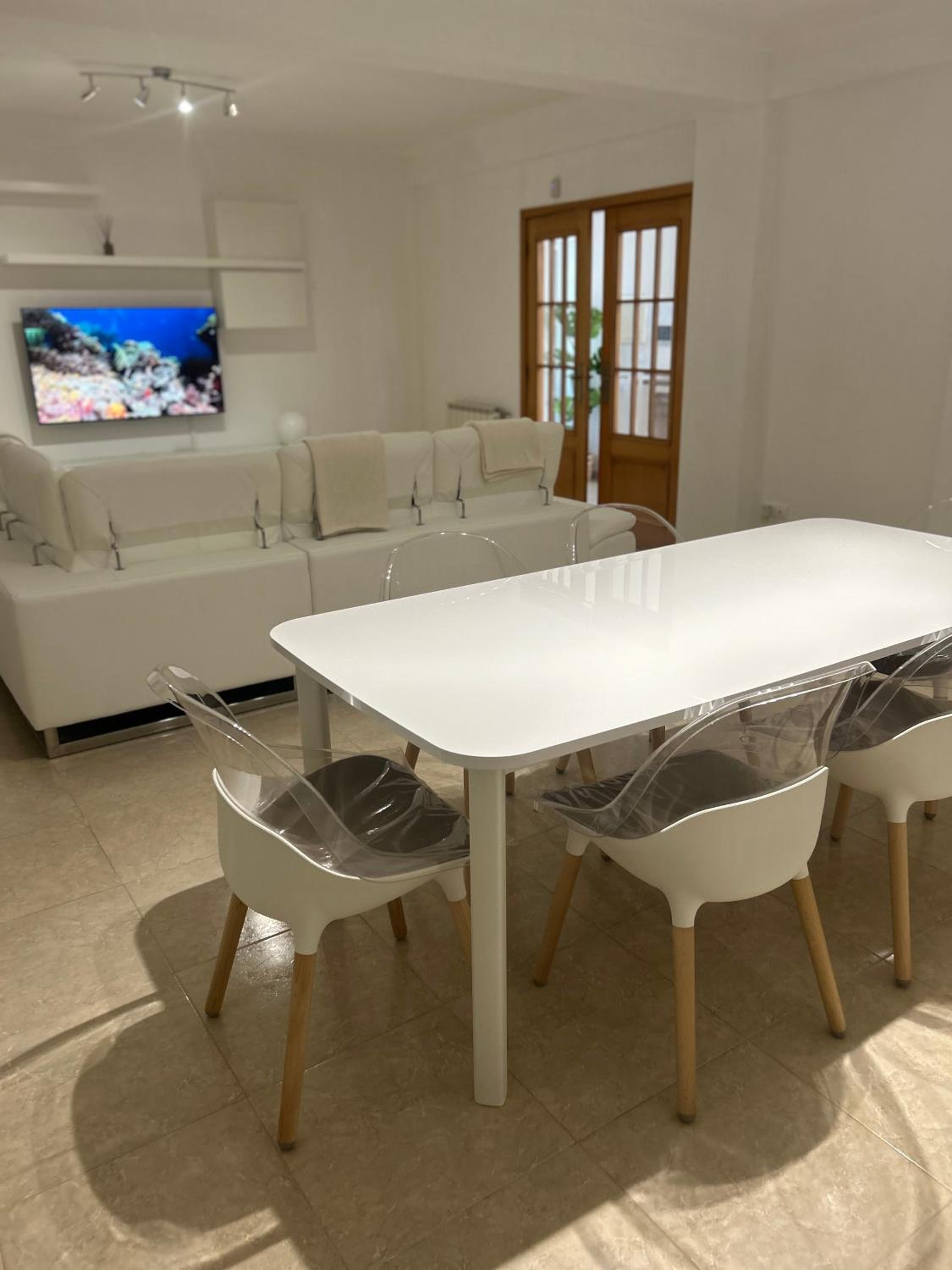 Lisbon Coastal Retreat