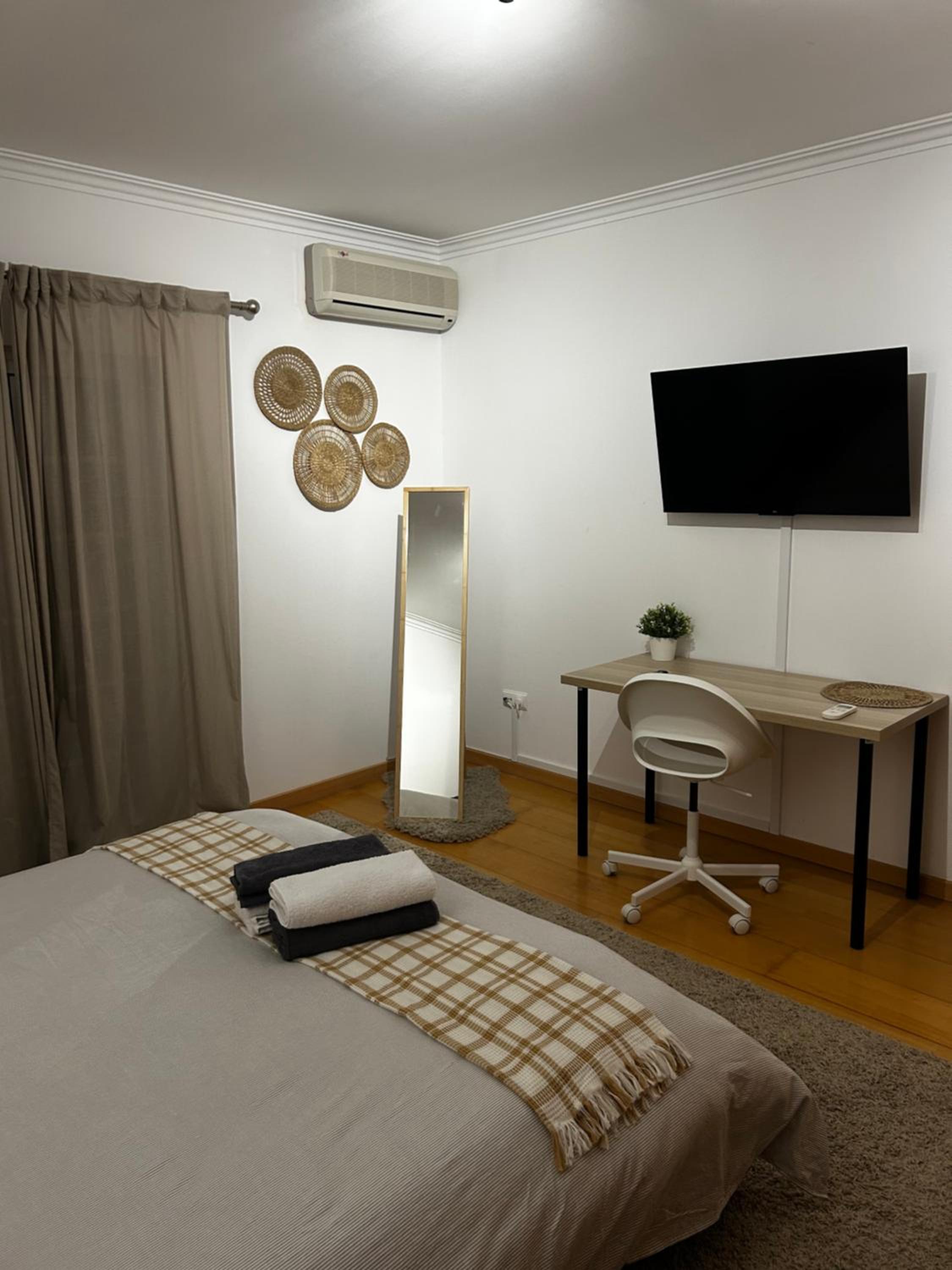 Lisbon Coastal Retreat