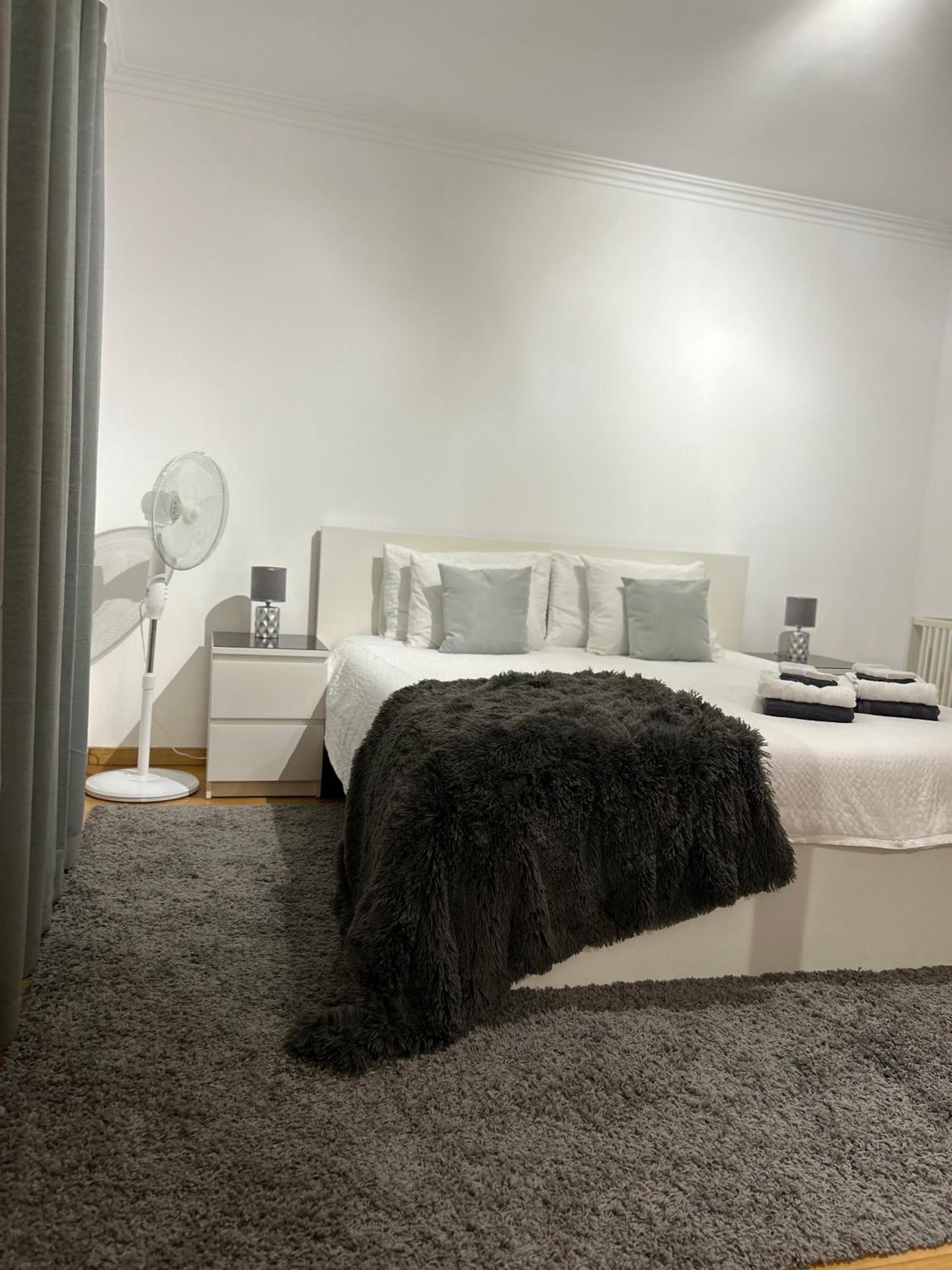 Lisbon Coastal Retreat