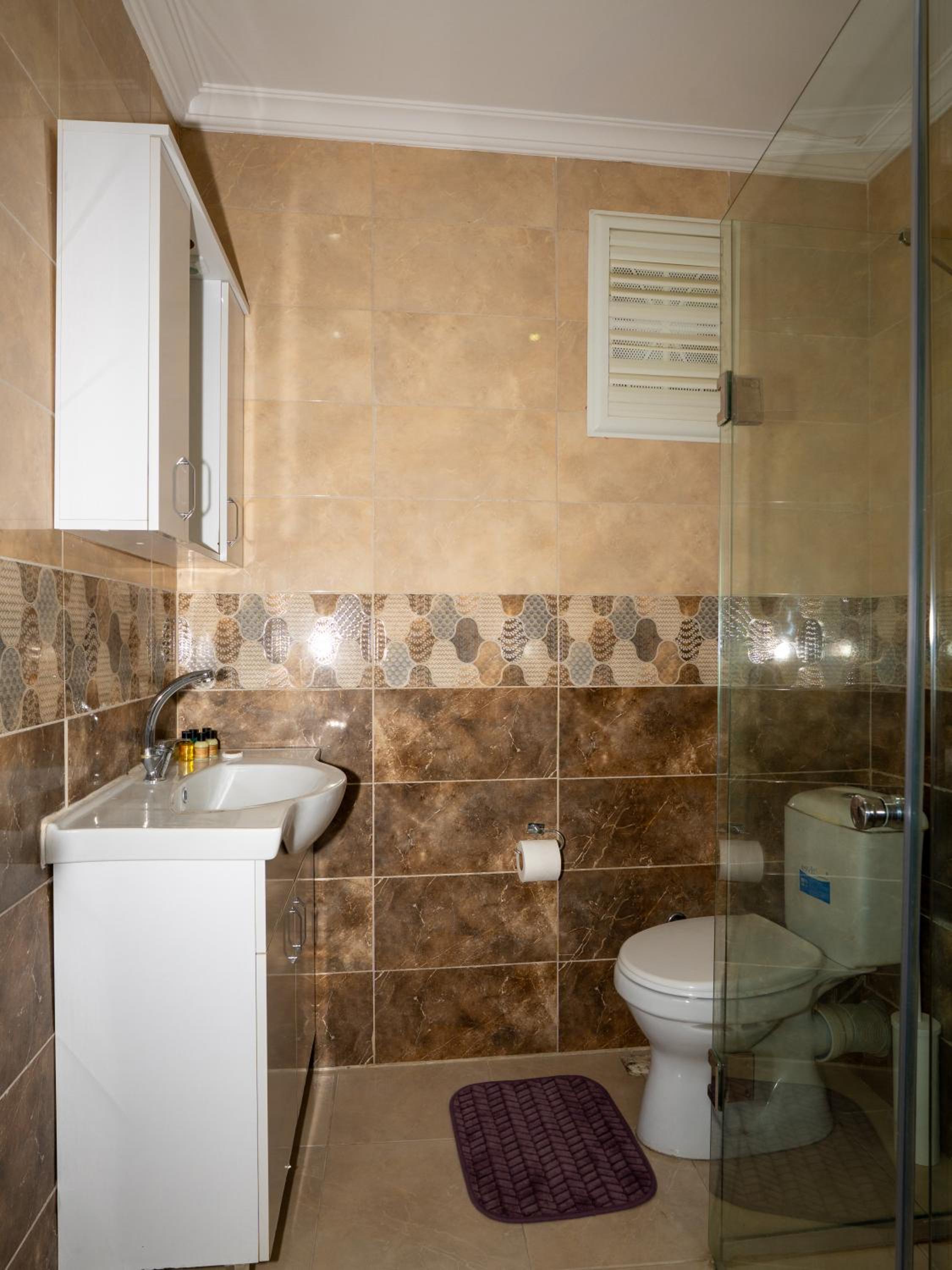 Taksim Green Flat Back