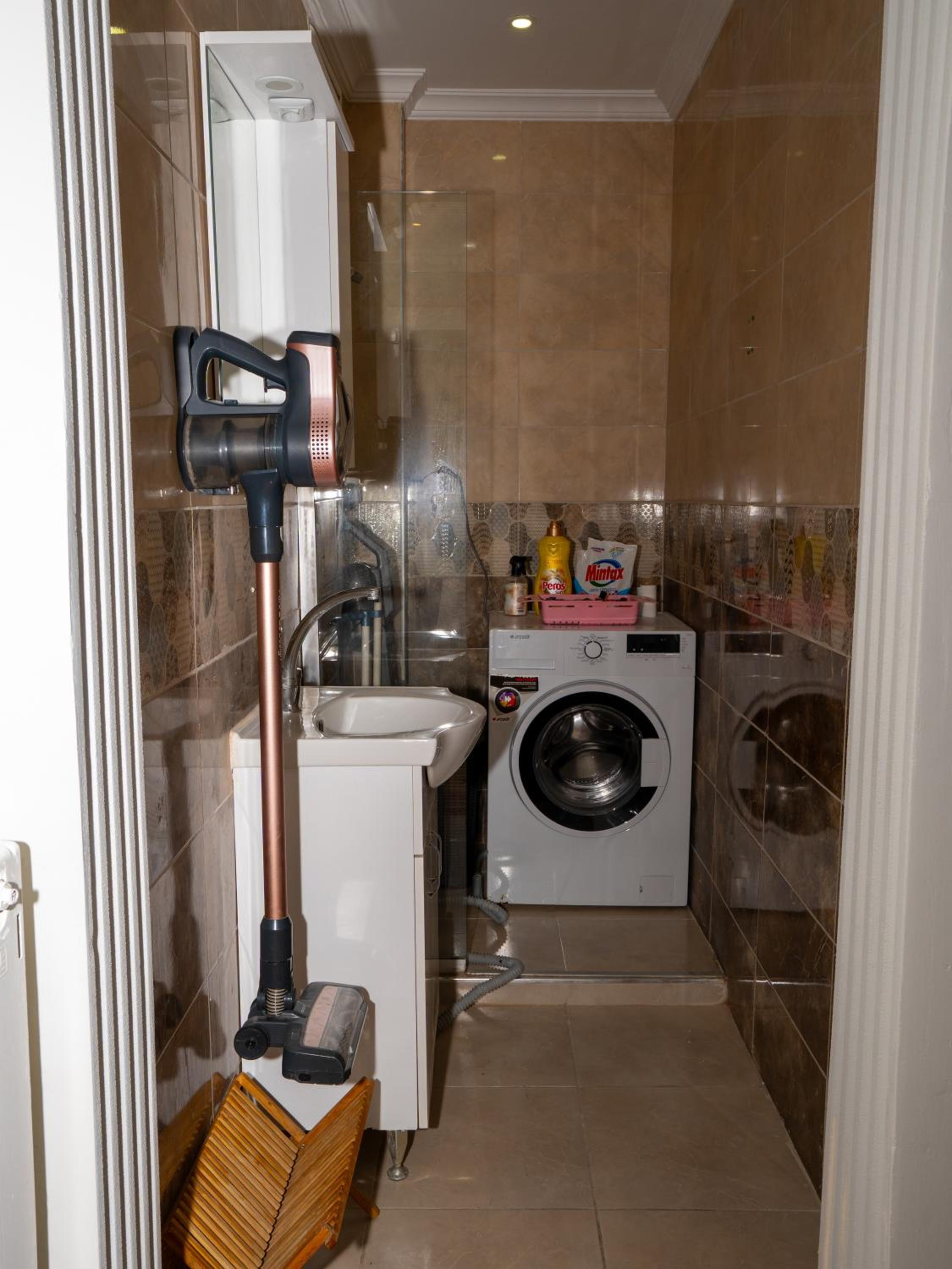 Taksim Green Flat Back