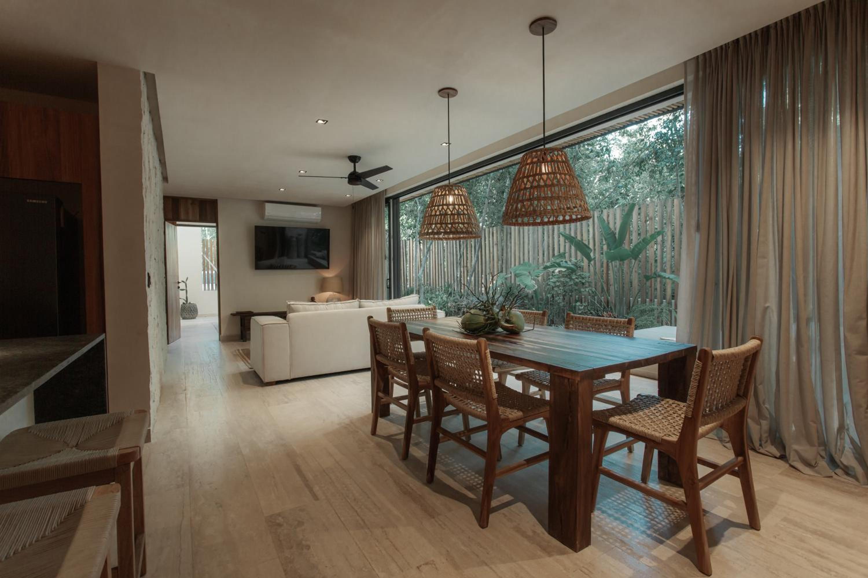 Ka'ana Condo