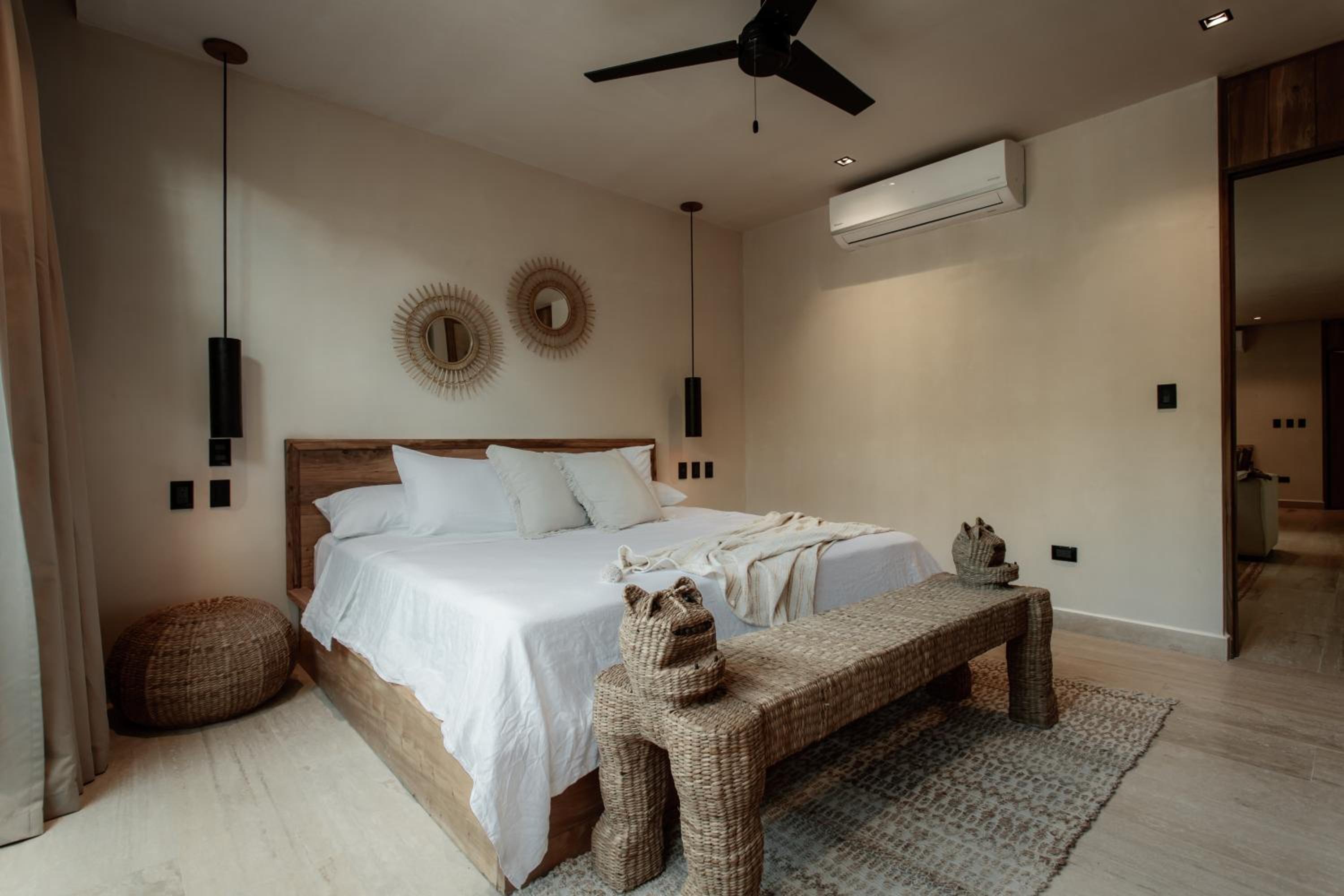Ka'ana Condo