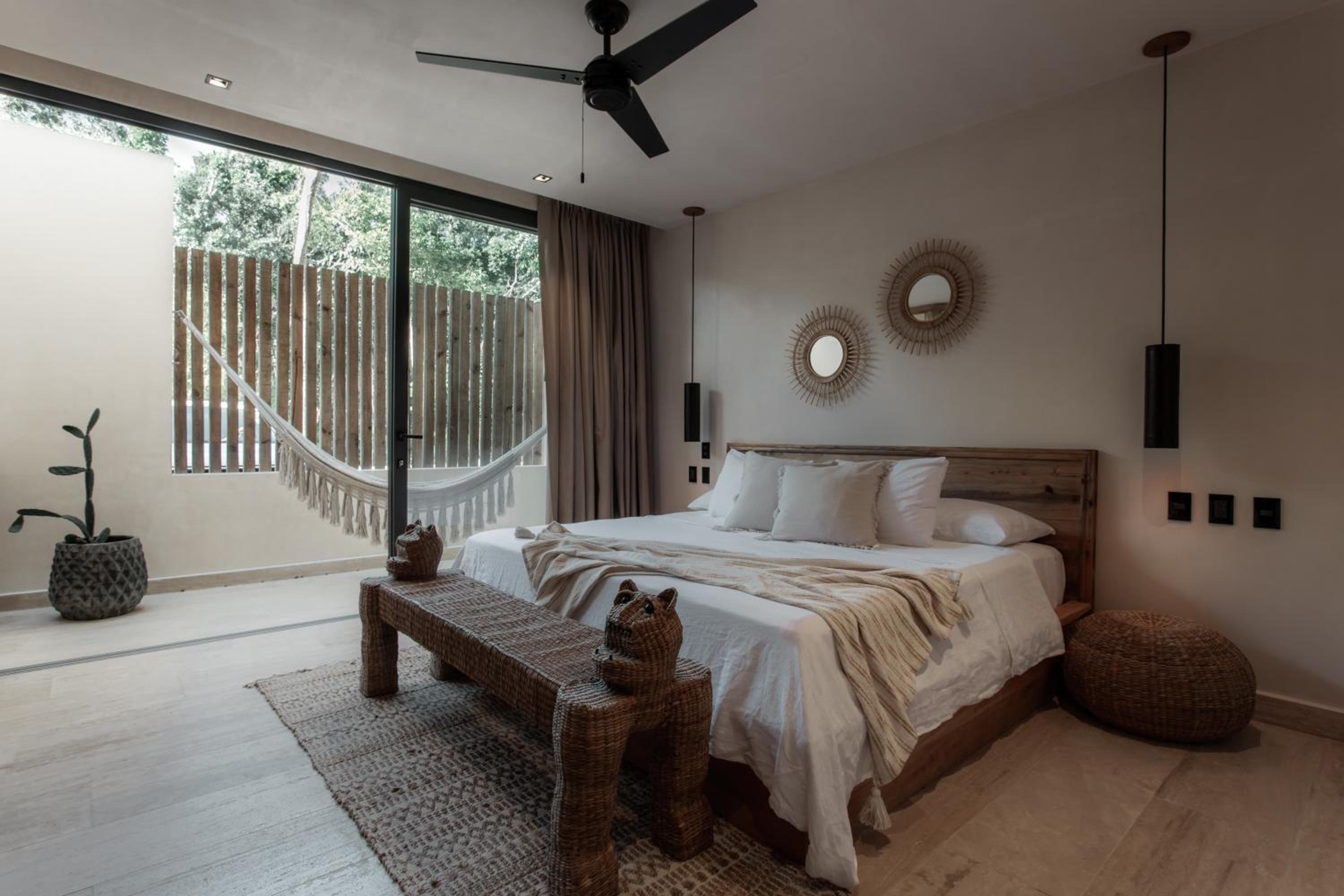 Ka'ana Condo