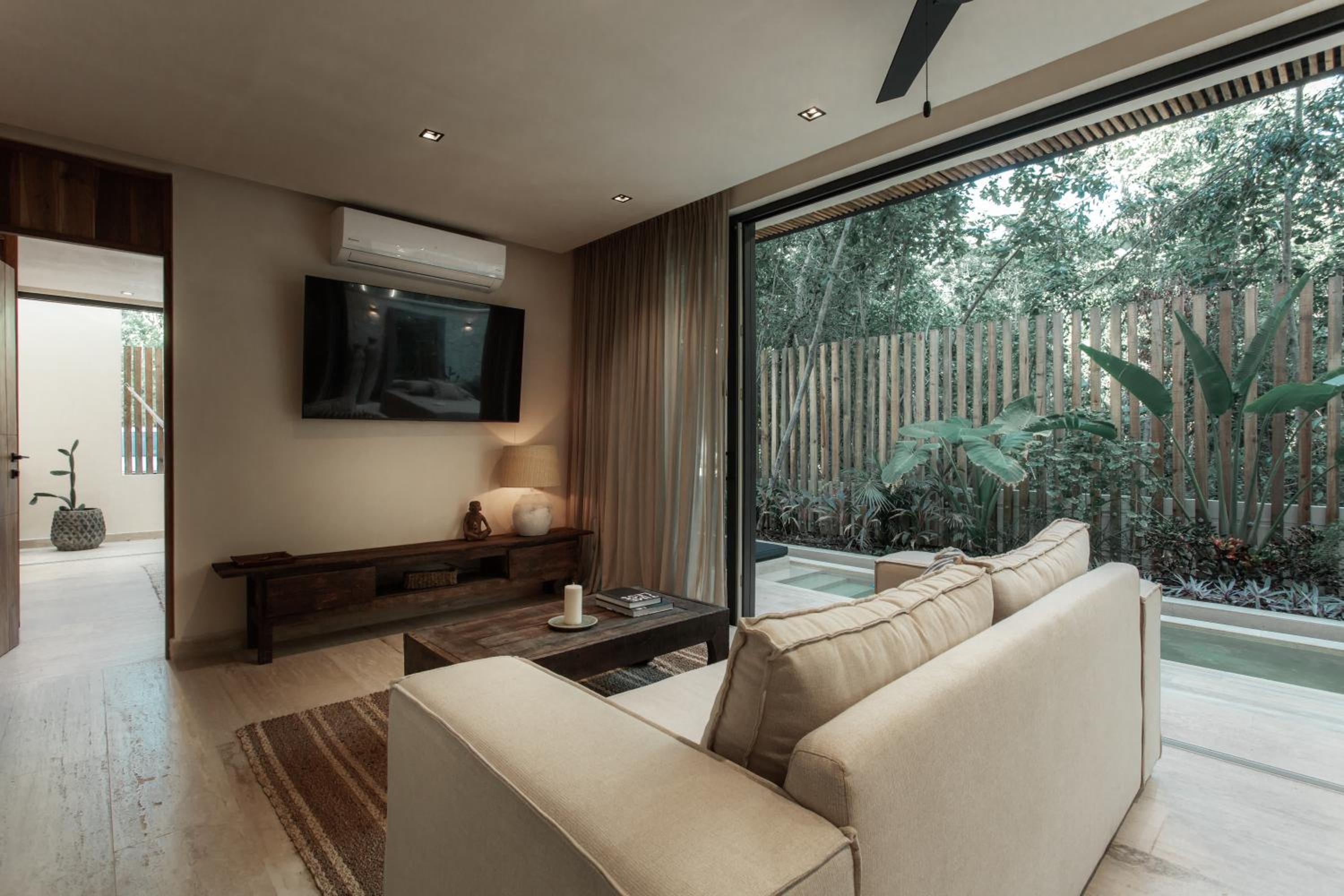 Ka'ana Condo
