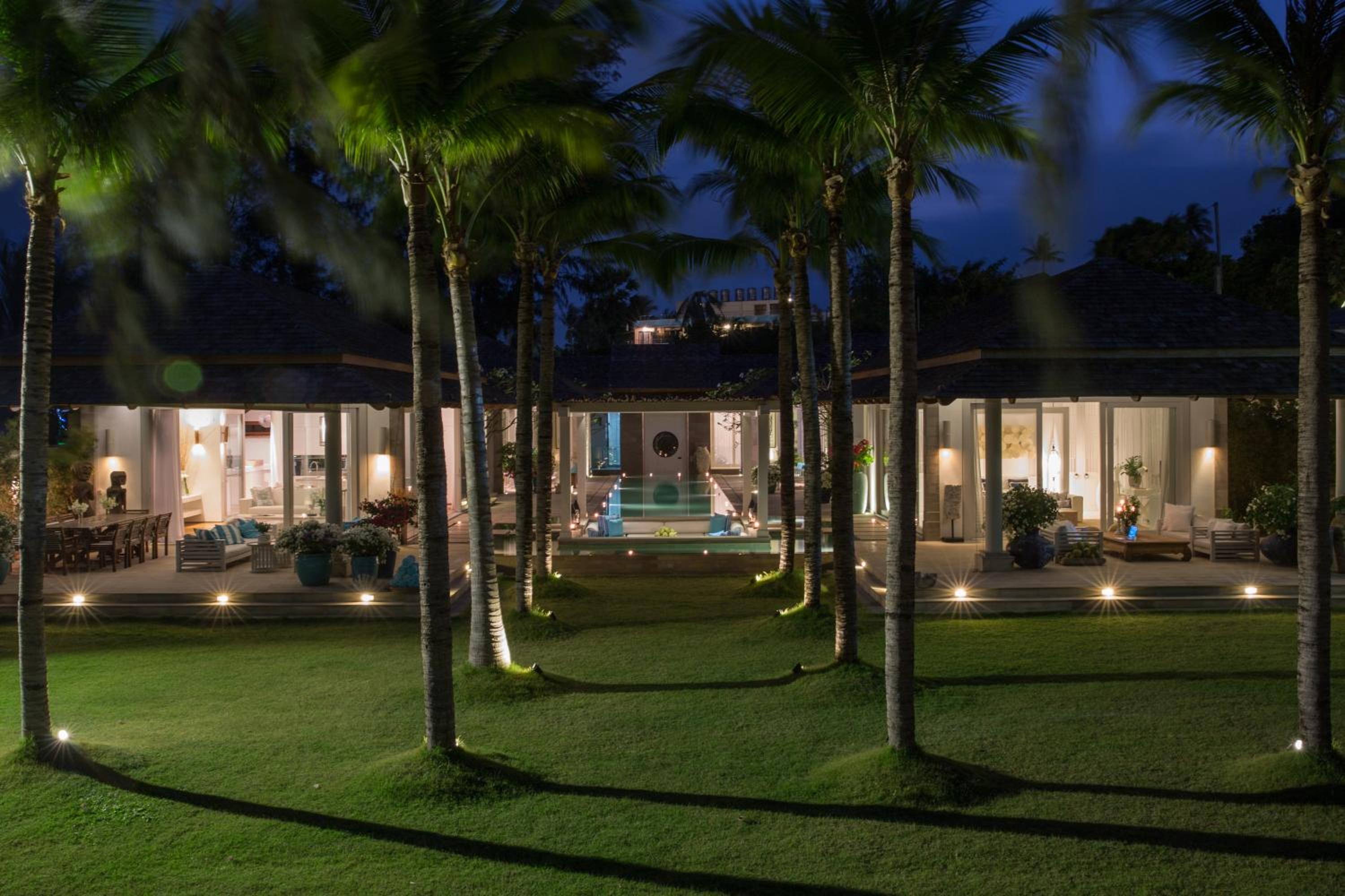 Mia Beach, beach villa and events