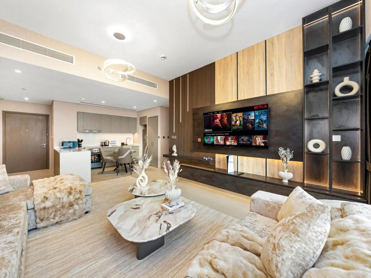 51st Floor Sea and Skyline Views LUXE 1BR