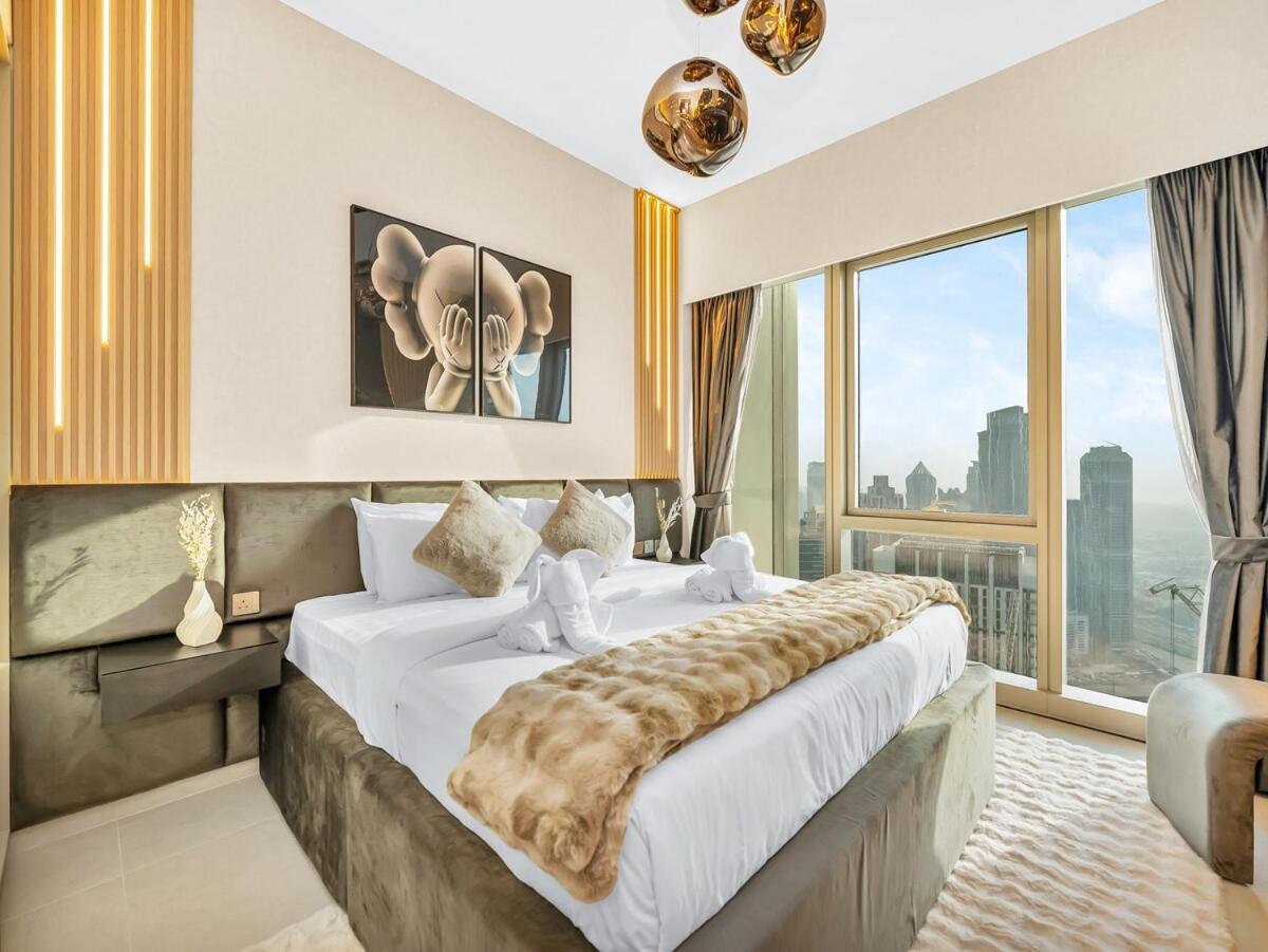 51st Floor Sea and Skyline Views LUXE 1BR