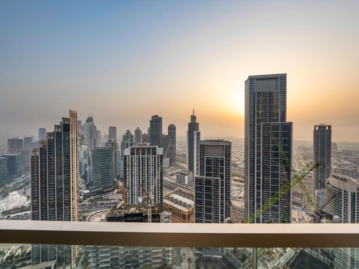 51st Floor Sea and Skyline Views LUXE 1BR