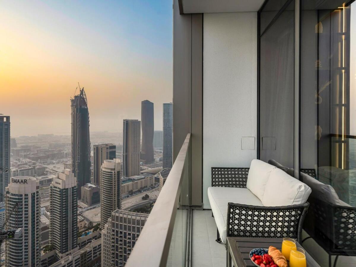 51st Floor Sea and Skyline Views LUXE 1BR