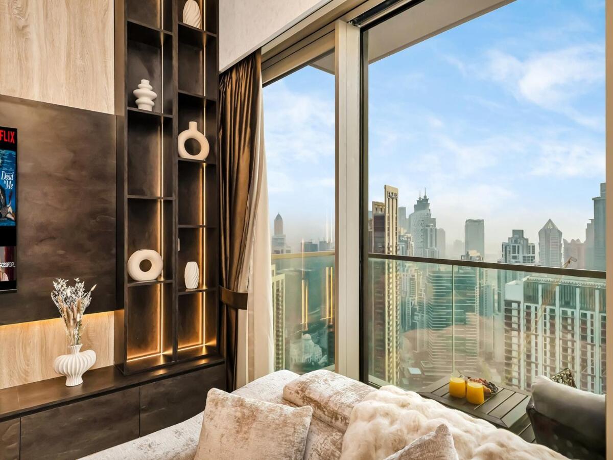 51st Floor Sea and Skyline Views LUXE 1BR