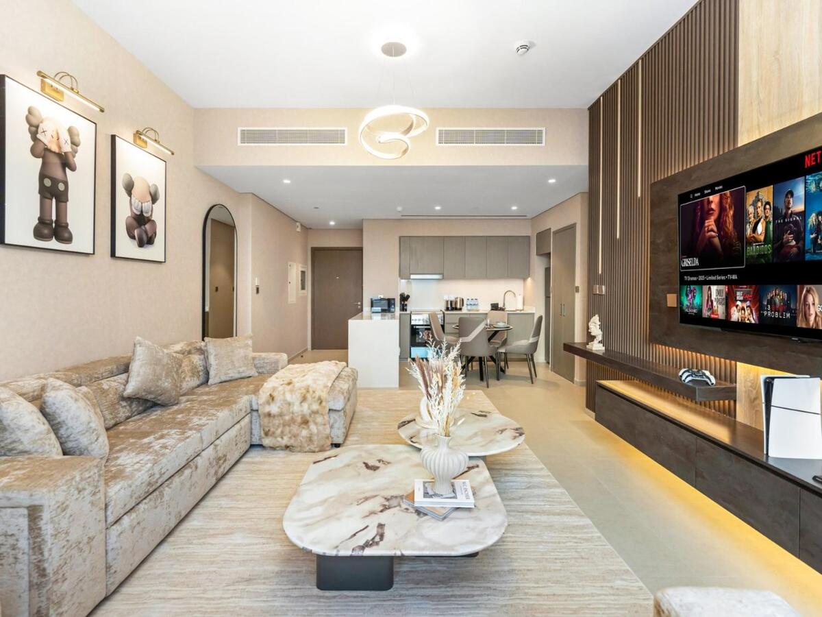 51st Floor Sea and Skyline Views LUXE 1BR