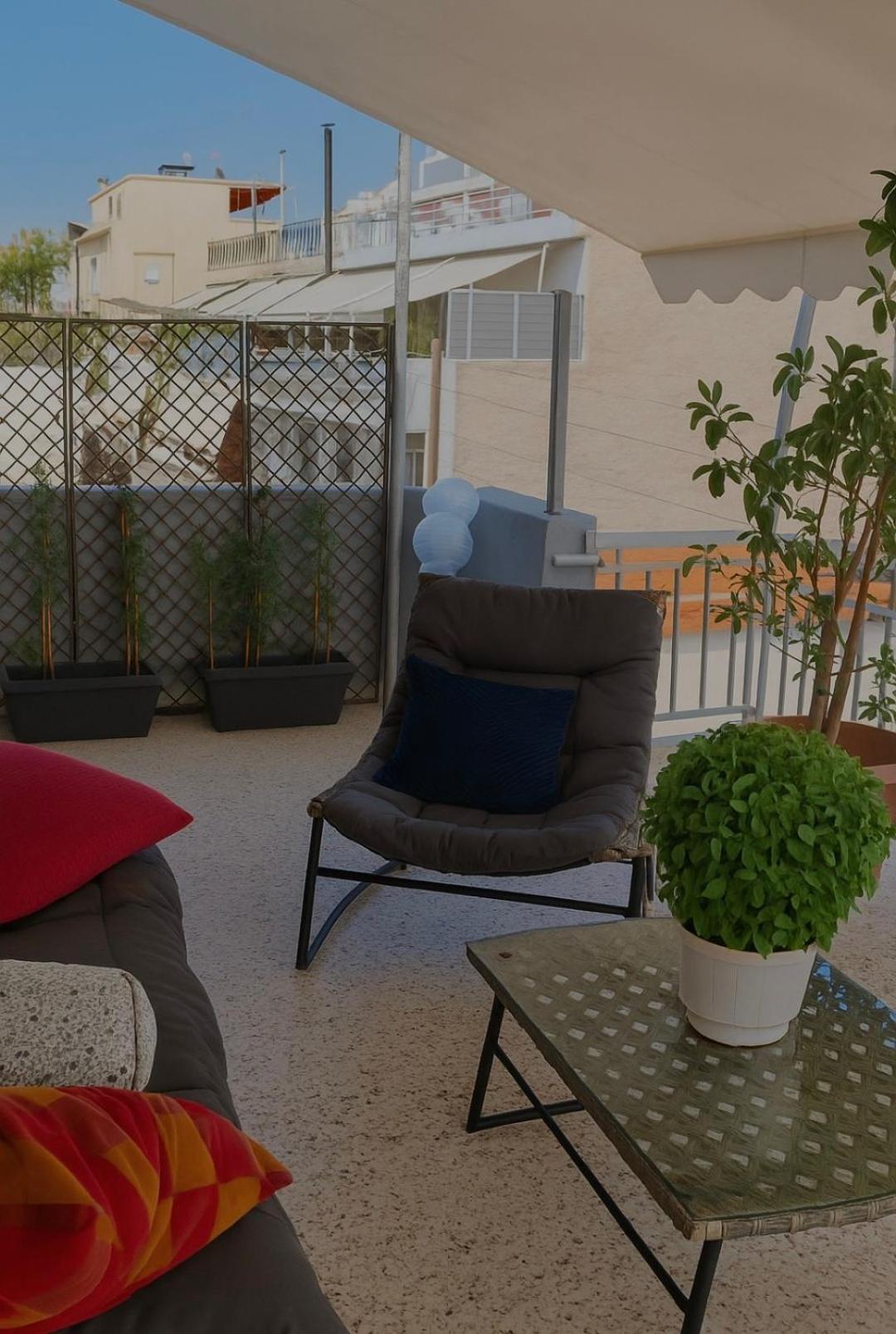 Jocasta - Cocoon Apartment Near Metro Station