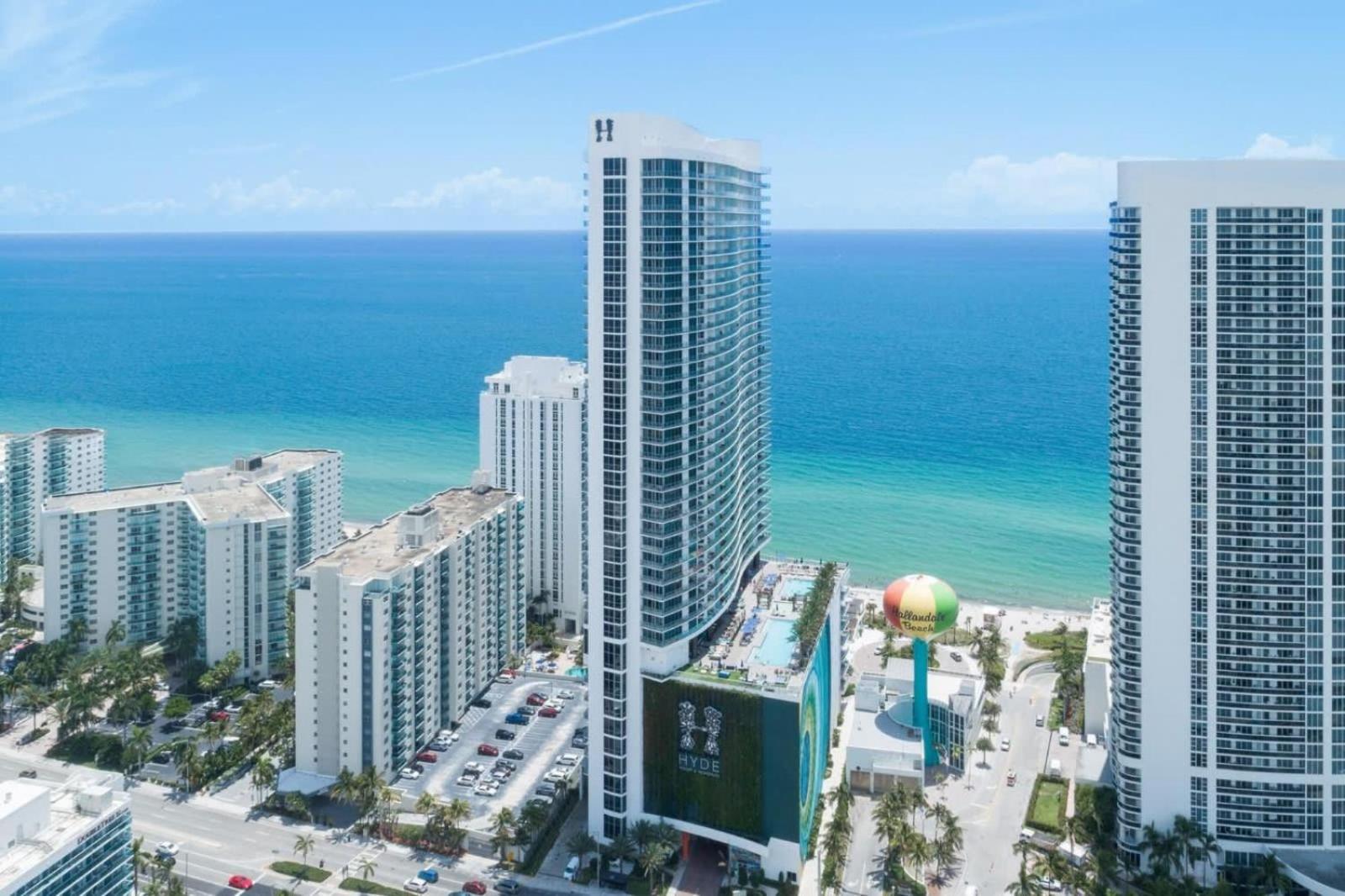 Cosy 1 Bedroom Breathtaking Ocean Views at LYFE Resort
