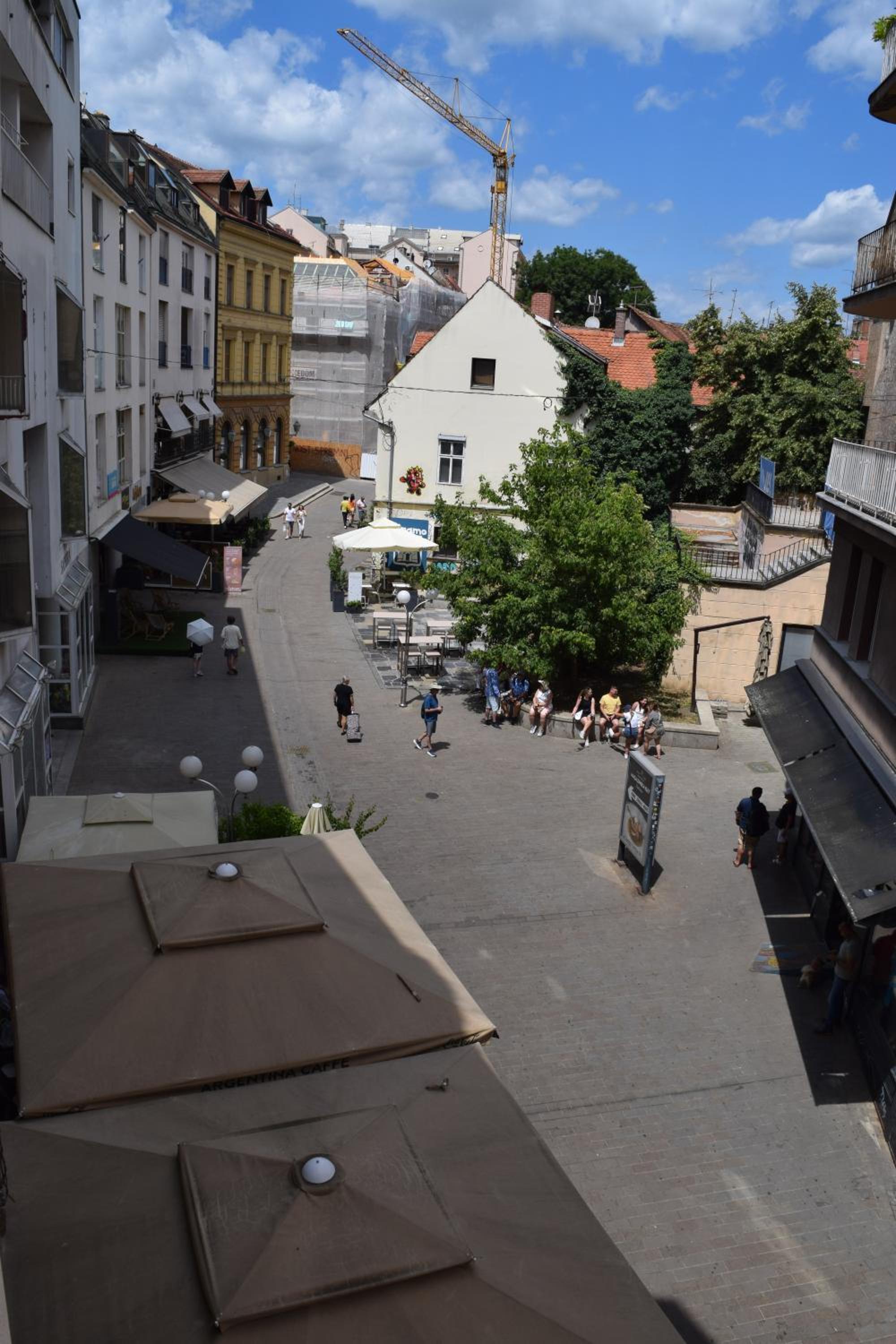 La Zagreb