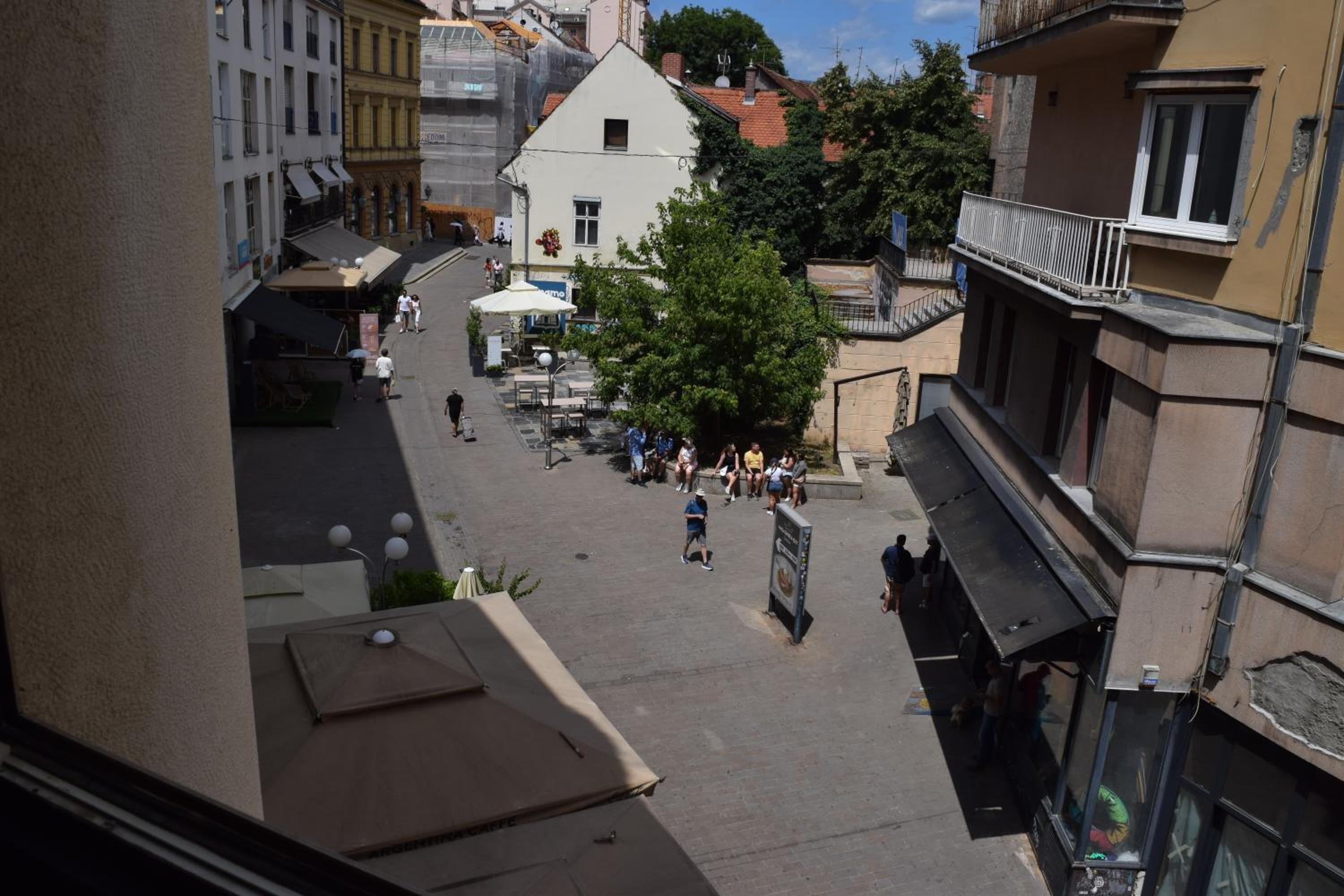 La Zagreb