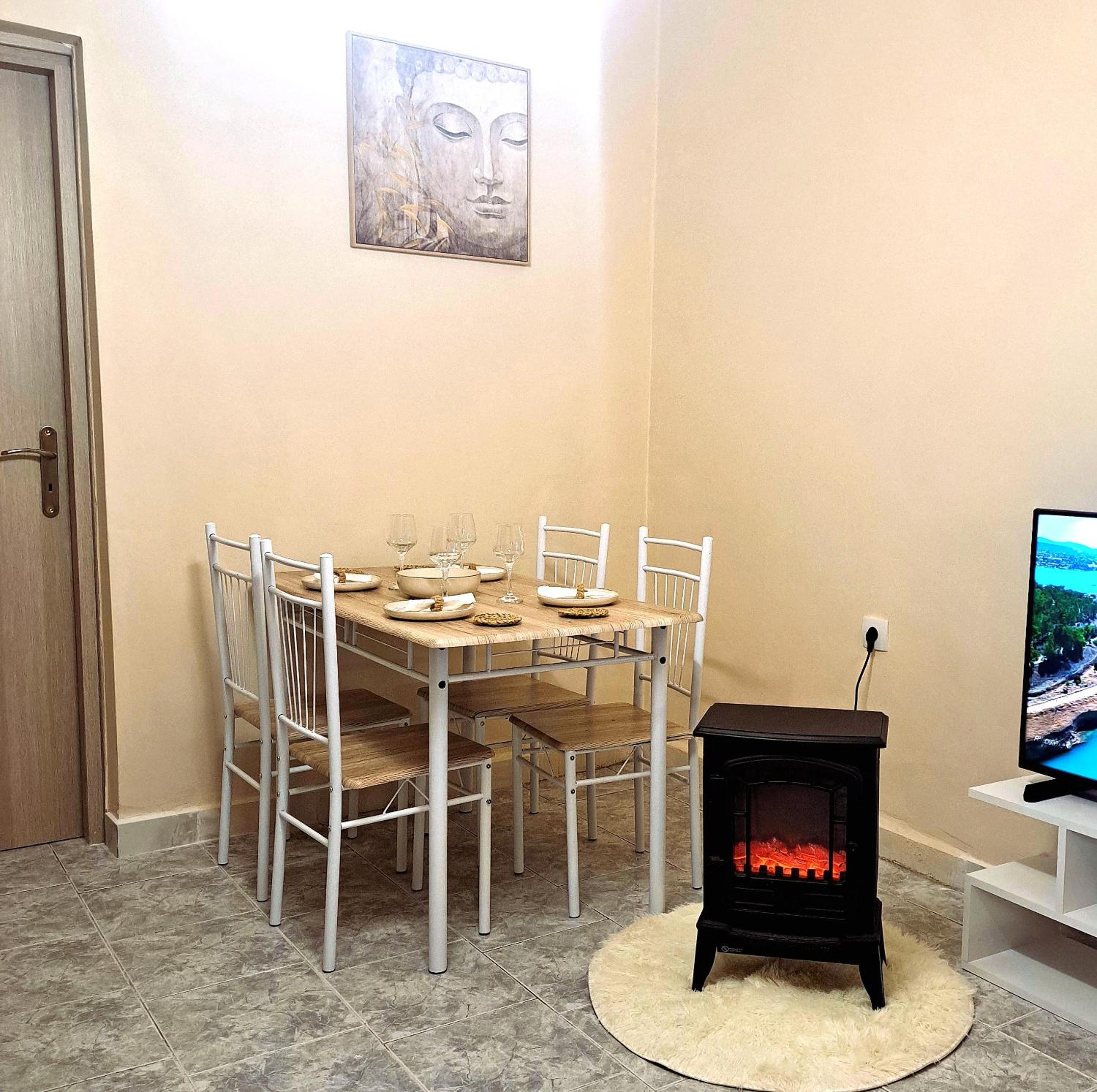 Your Cozy Base Just Around the Corner from Piraeus Port