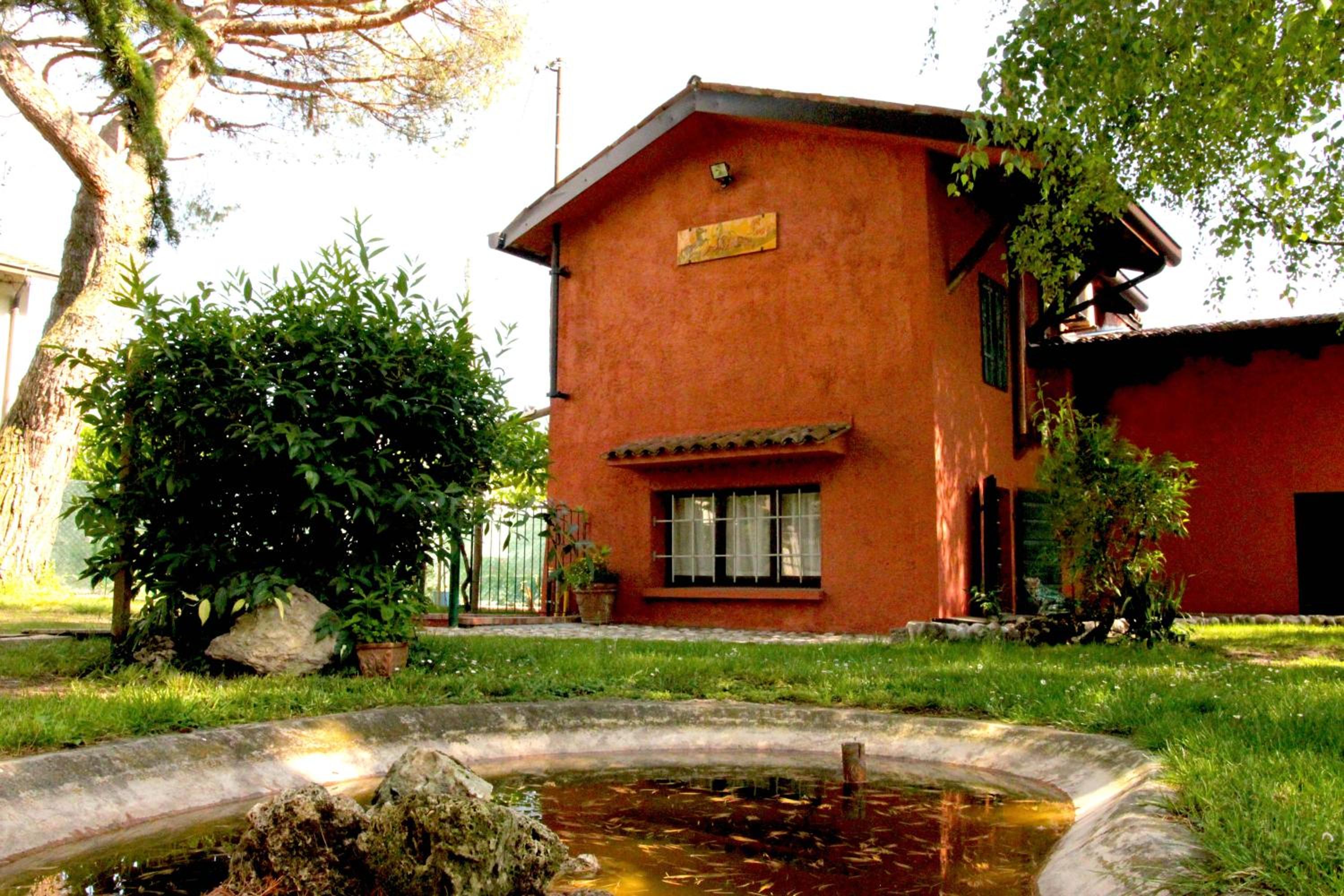 Photo 25