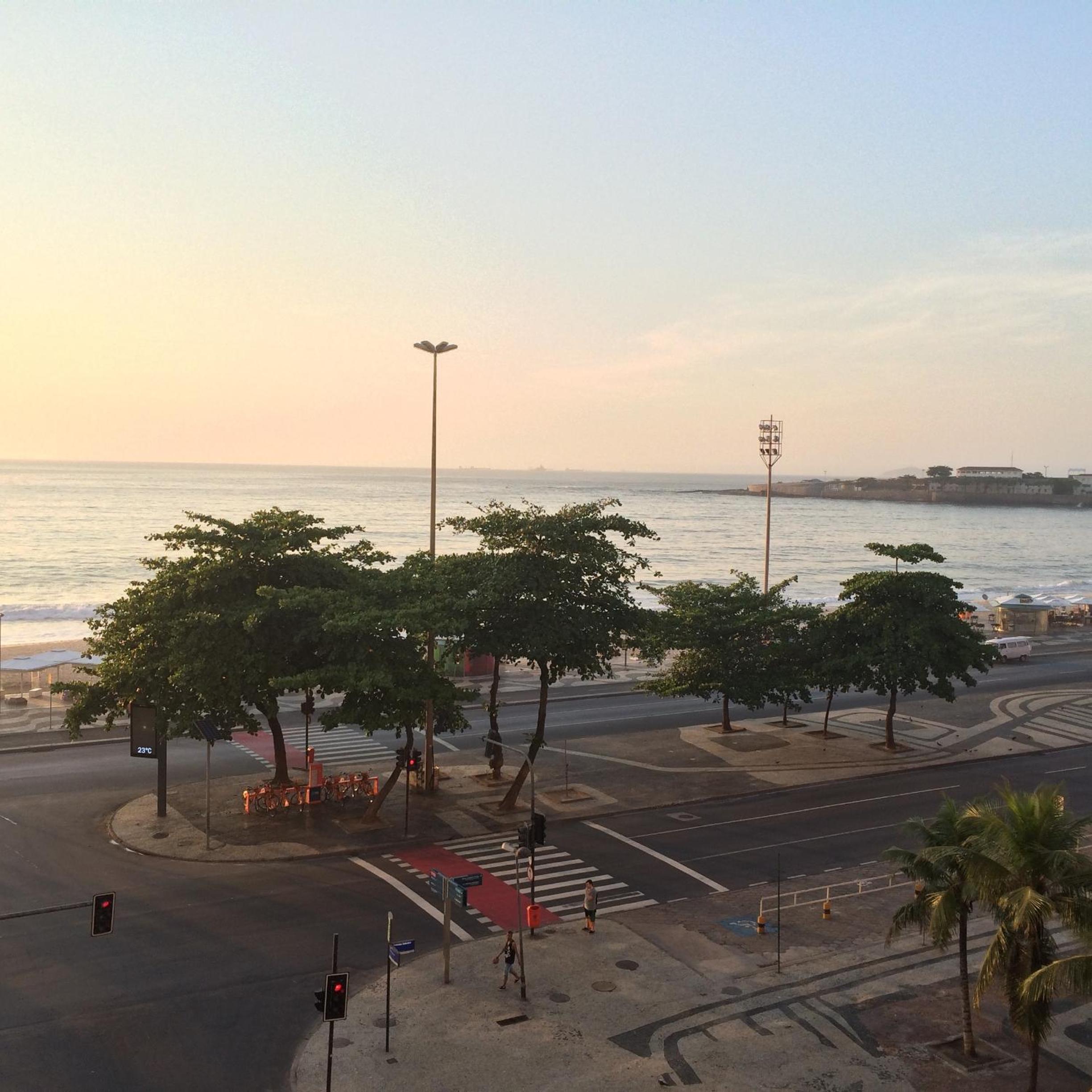 Alex Rio Flats Studio Beach View