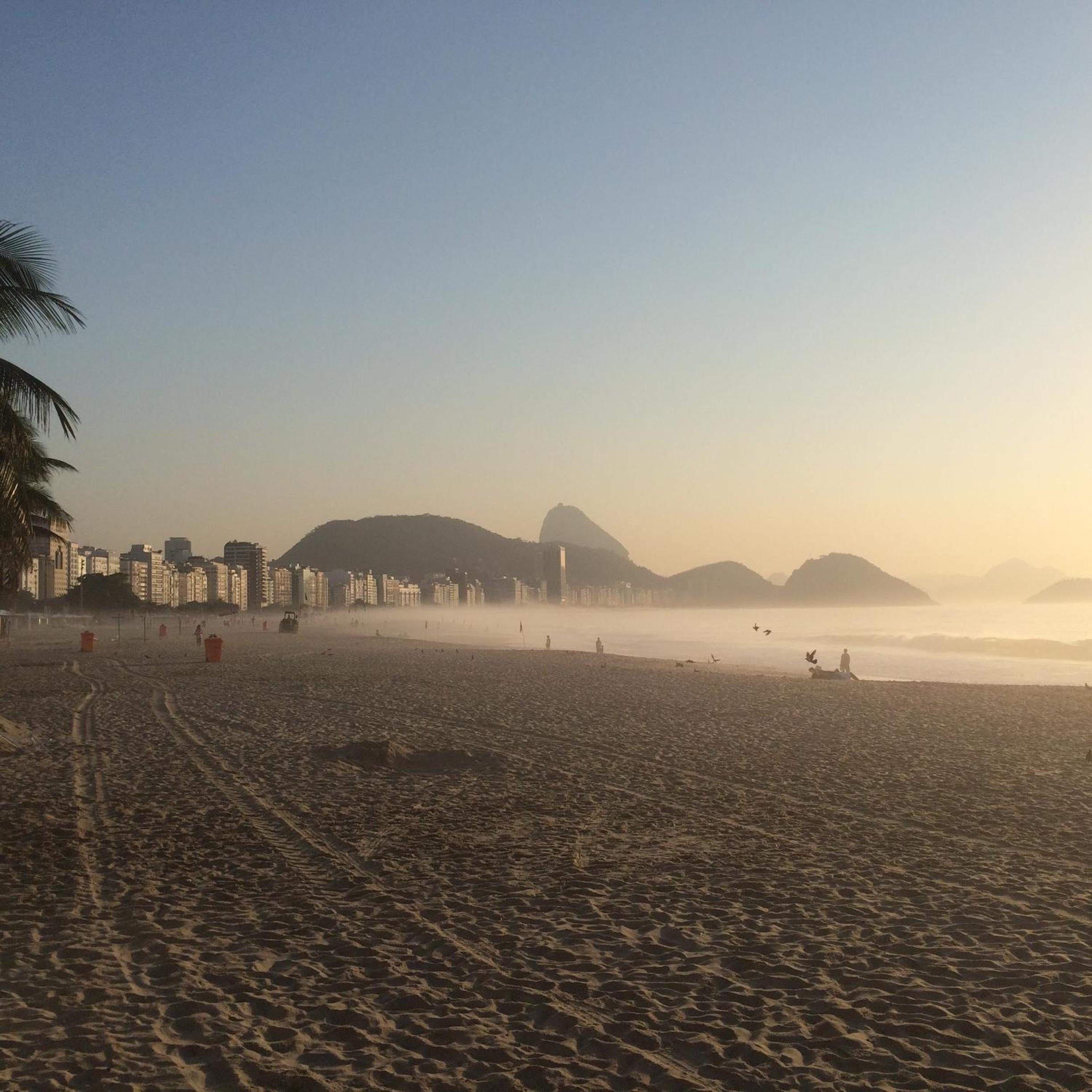 Alex Rio Flats Studio Beach View
