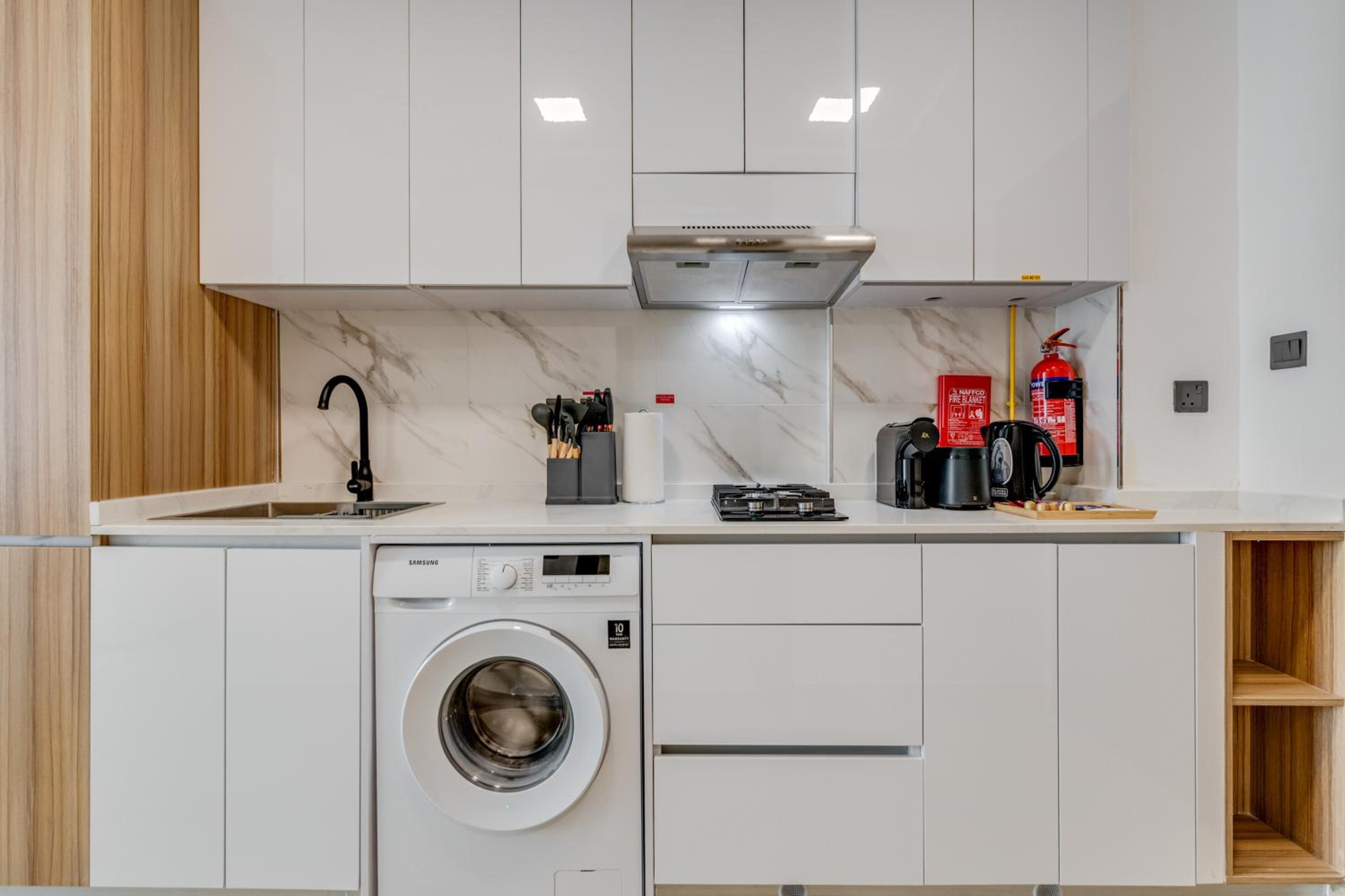 GLOBALSTAY Stylish Apt - Pool, Gym, Free Parking - Elysee 3