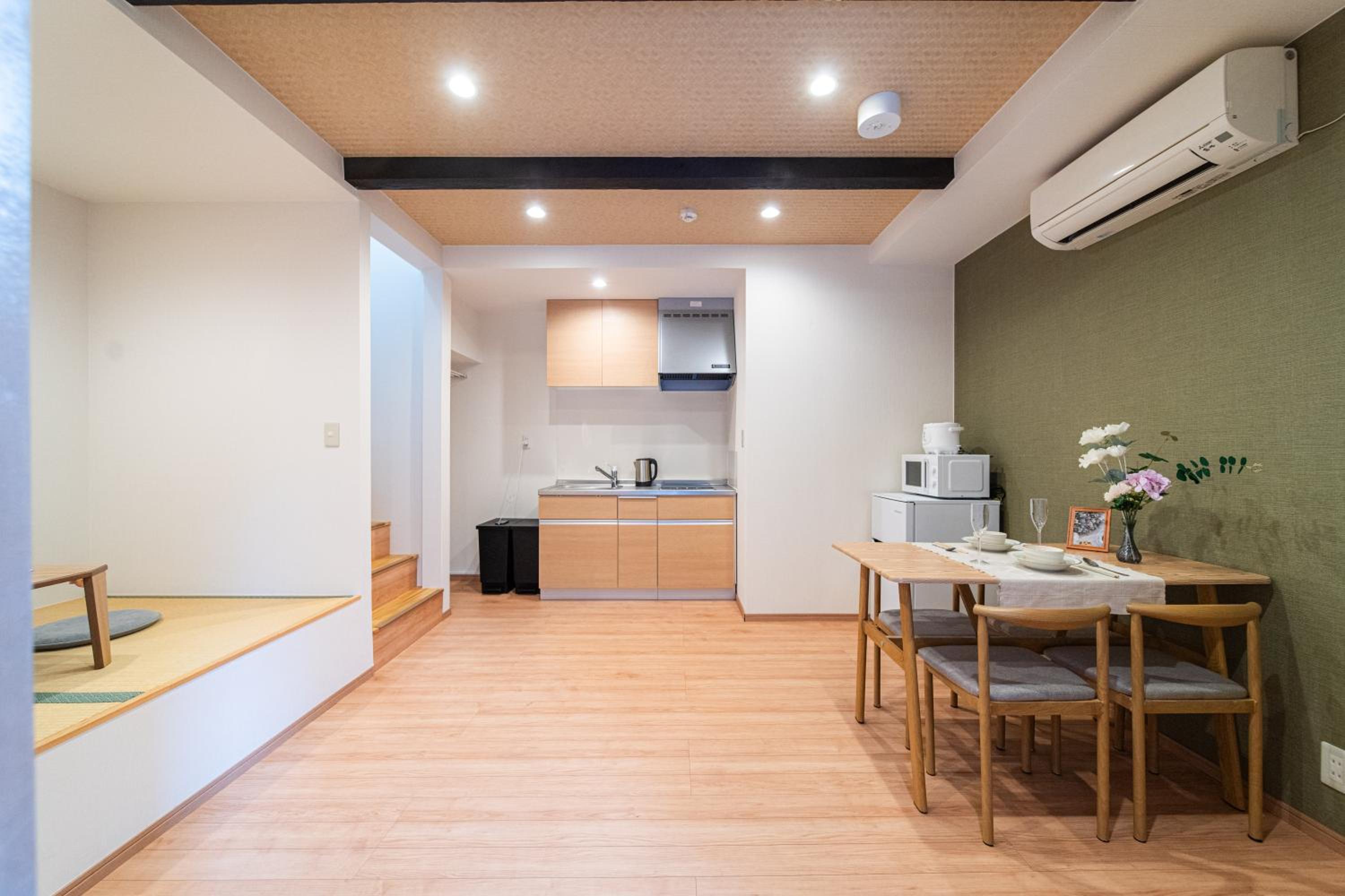 夏様小倉町 Convenient house, private house, 5-minute walk from Nijo station