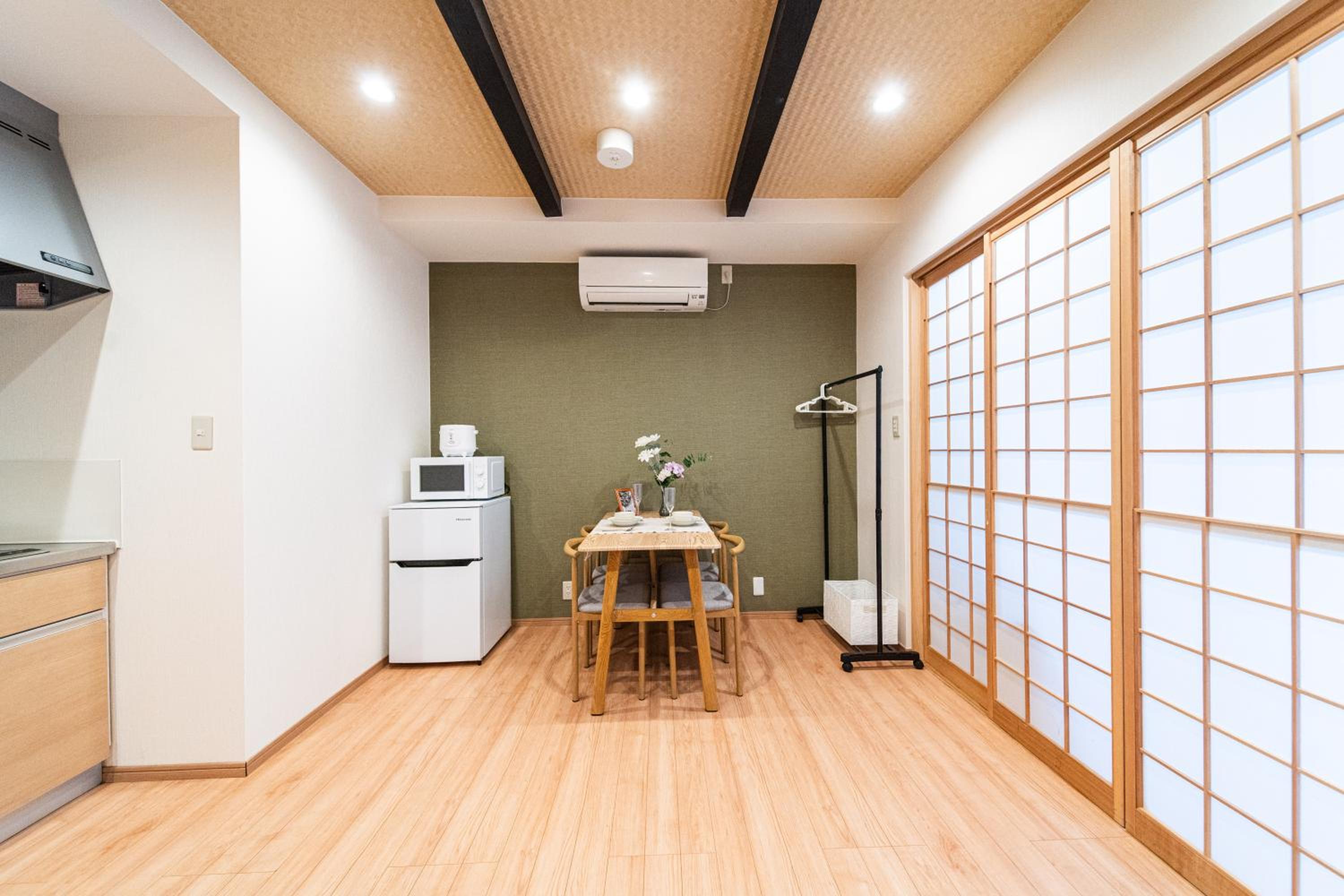 夏様小倉町 Convenient house, private house, 5-minute walk from Nijo station
