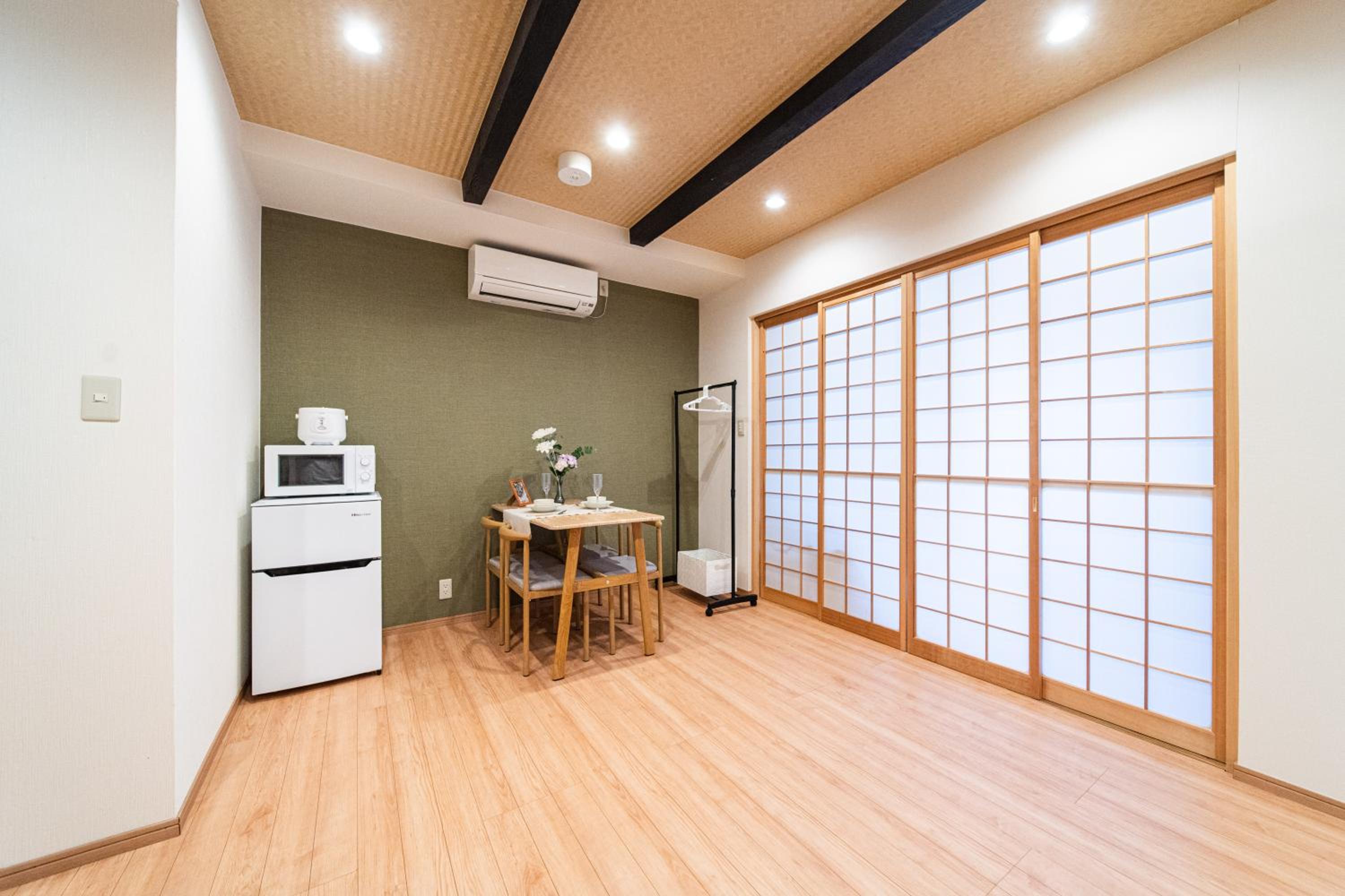 夏様小倉町 Convenient house, private house, 5-minute walk from Nijo station
