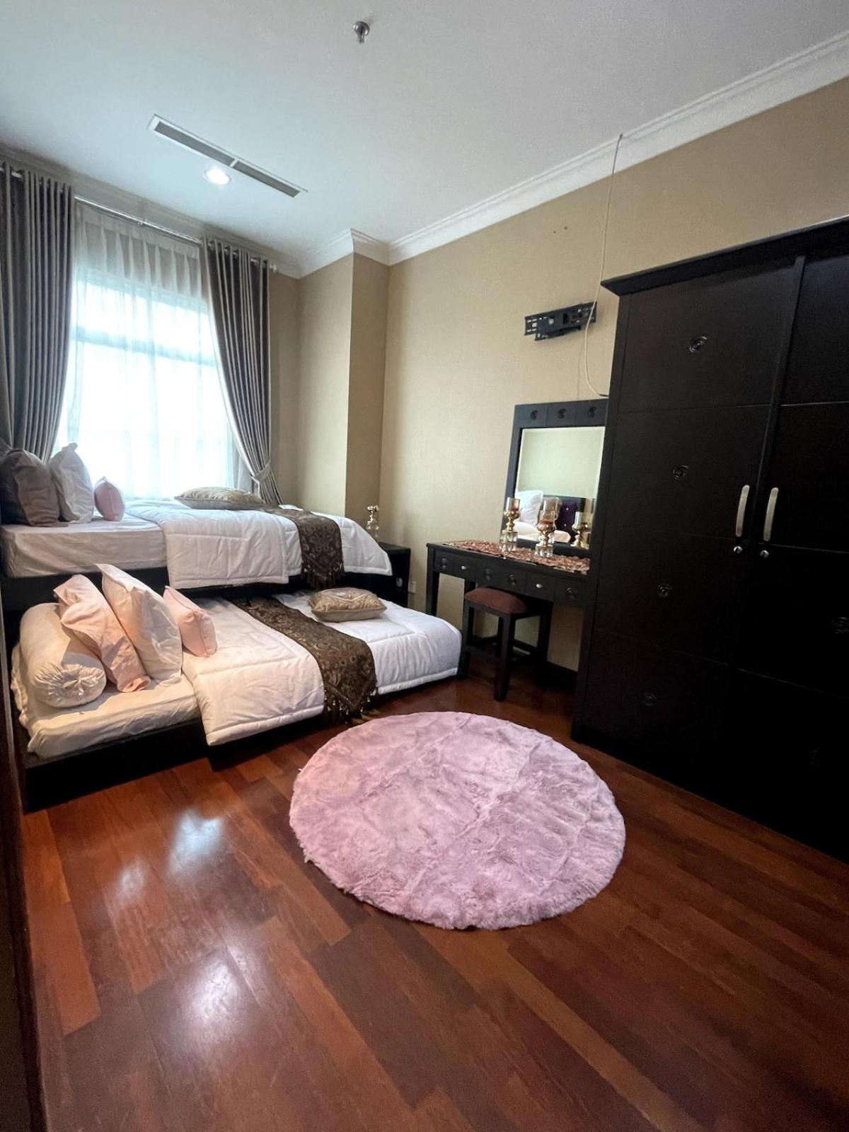 2 Bedroom apartment at Senayan