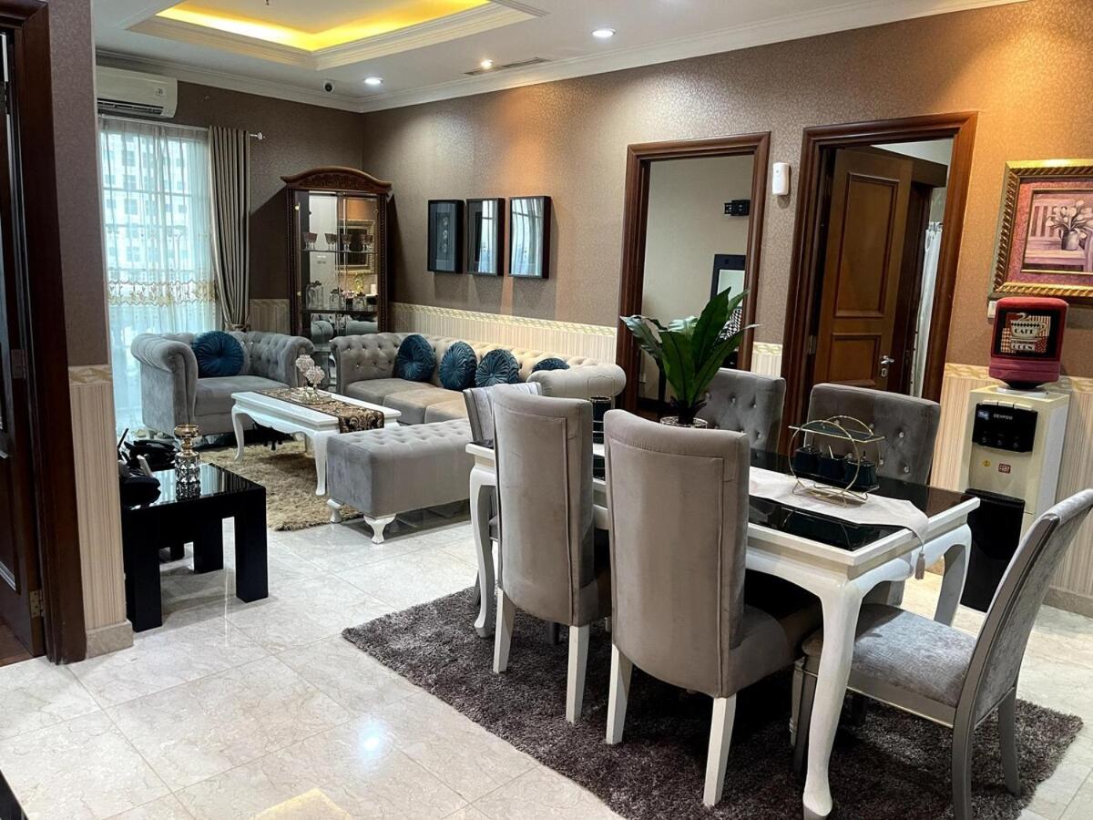 2 Bedroom apartment at Senayan