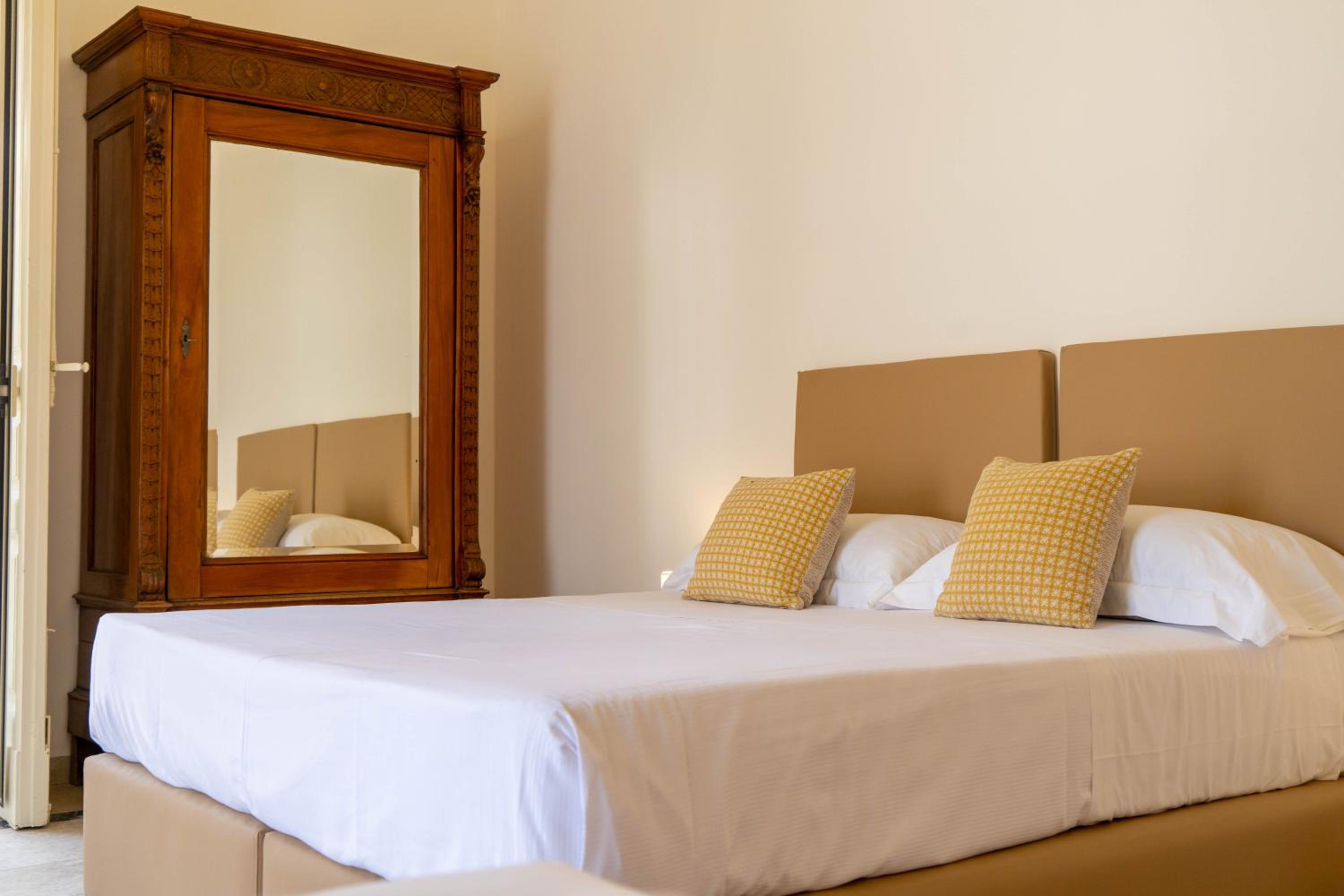 Domus Lavica by Sicily in Home