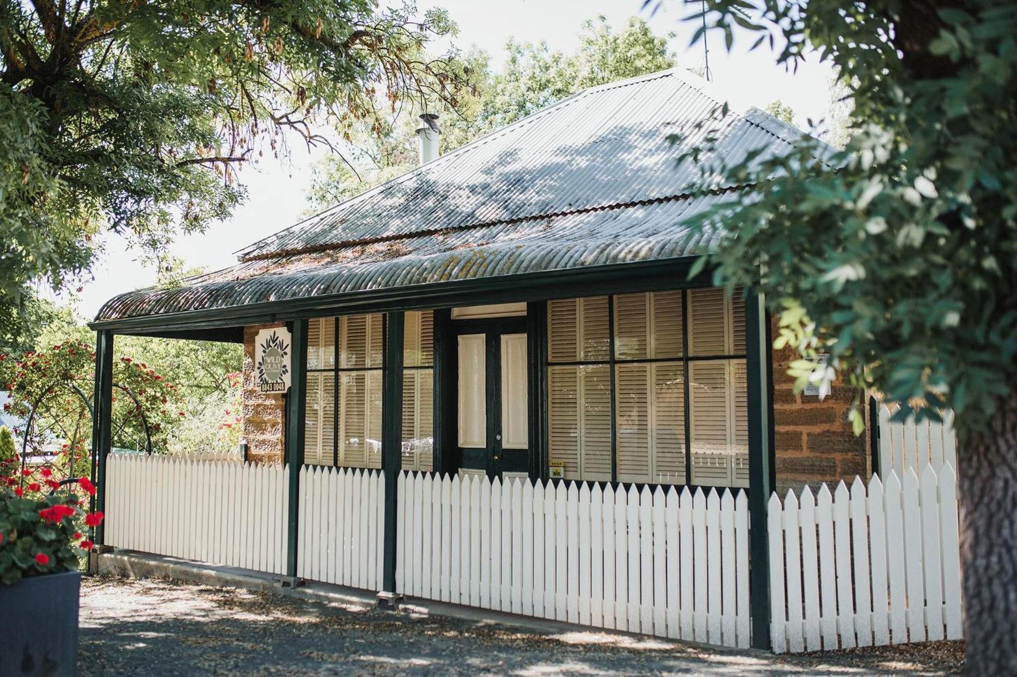 Wild Olive Cottage Clare Valley