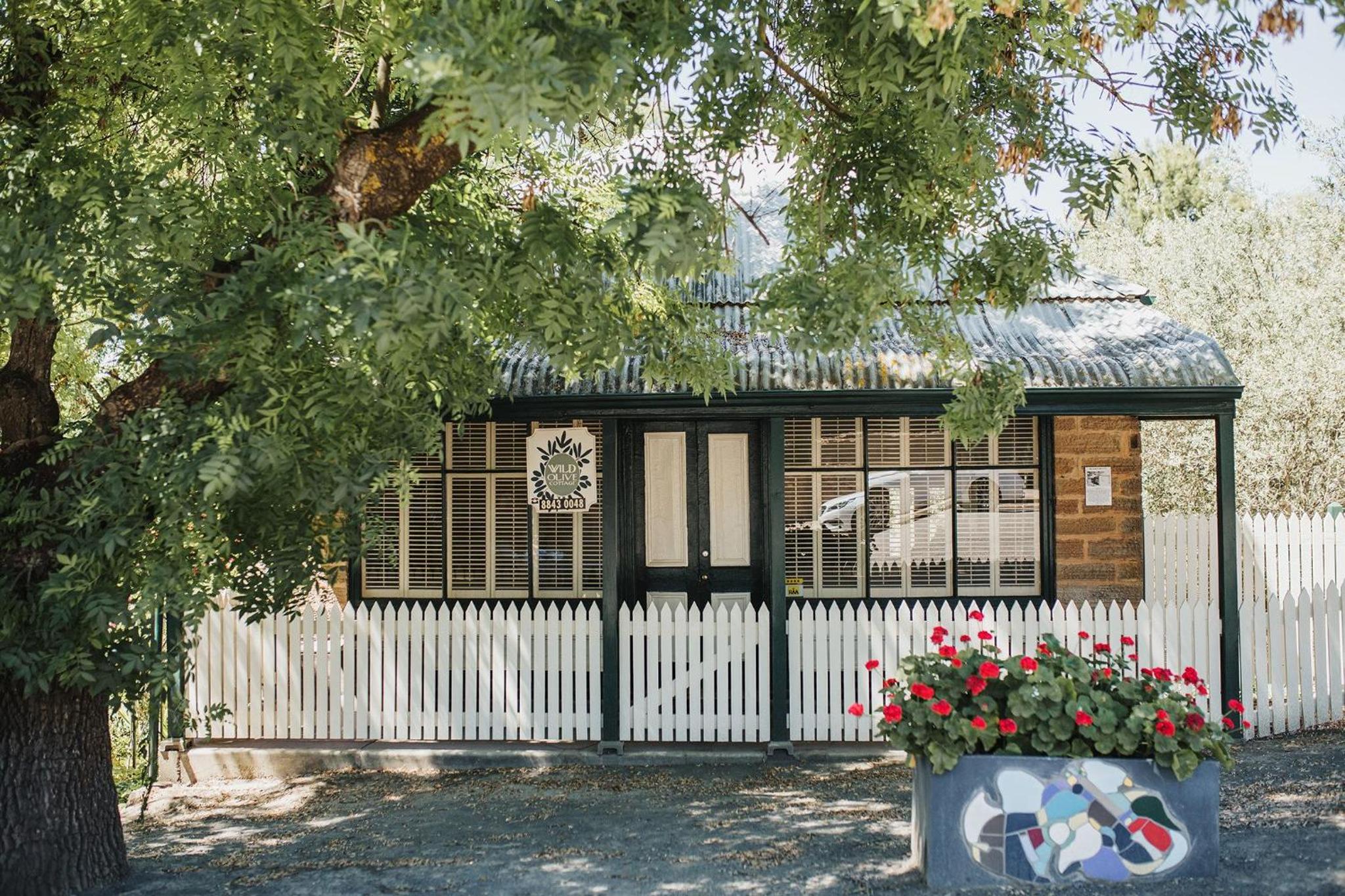 Wild Olive Cottage Clare Valley