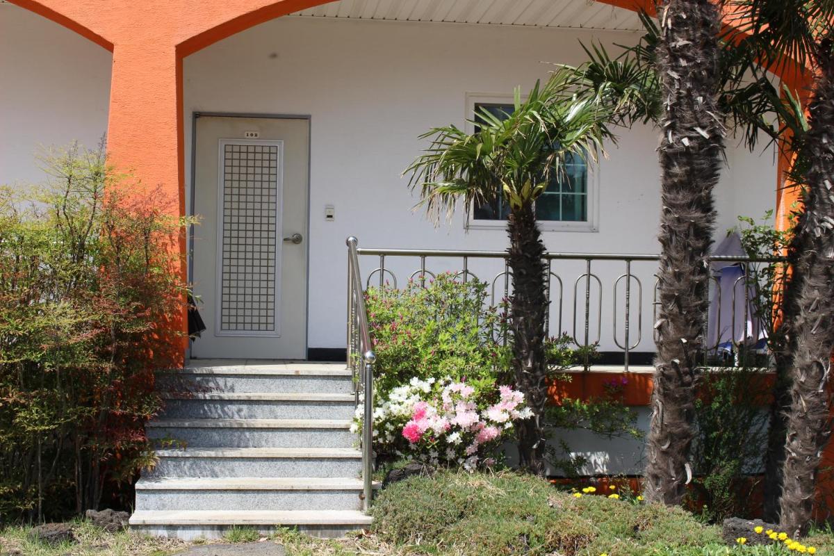 Jeju Feel House